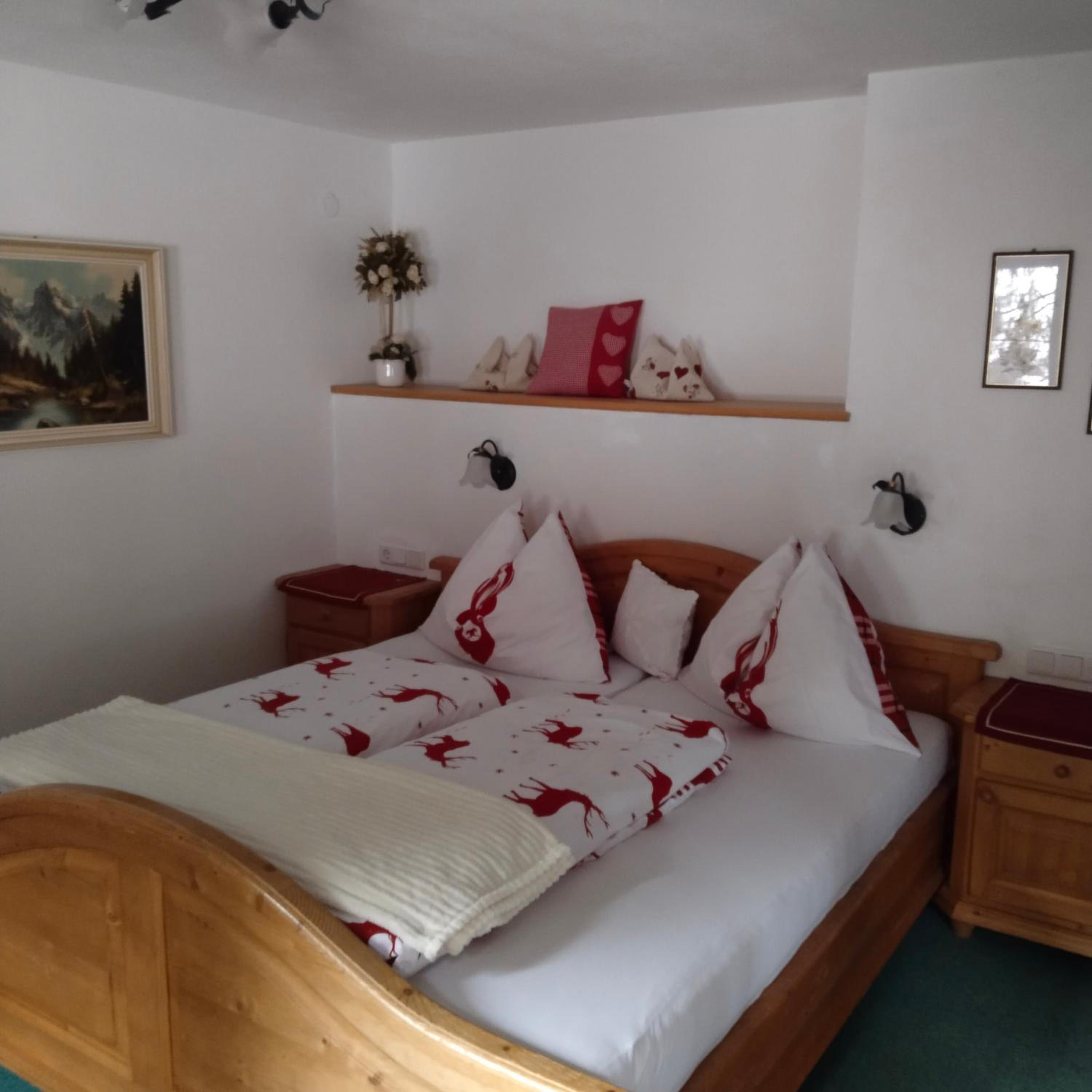 Two-Bedroom Apartment (2-3 Adults) photo 3