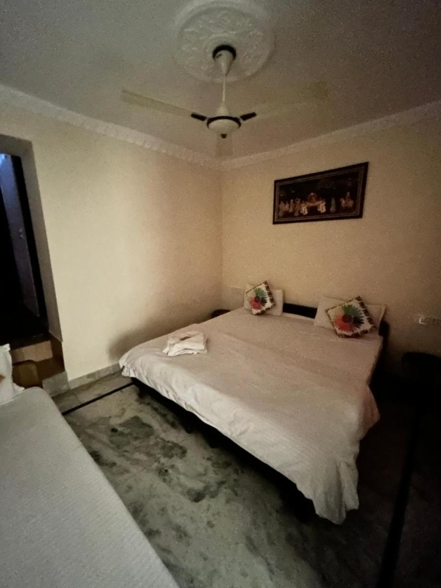 Basic Triple Room photo 1