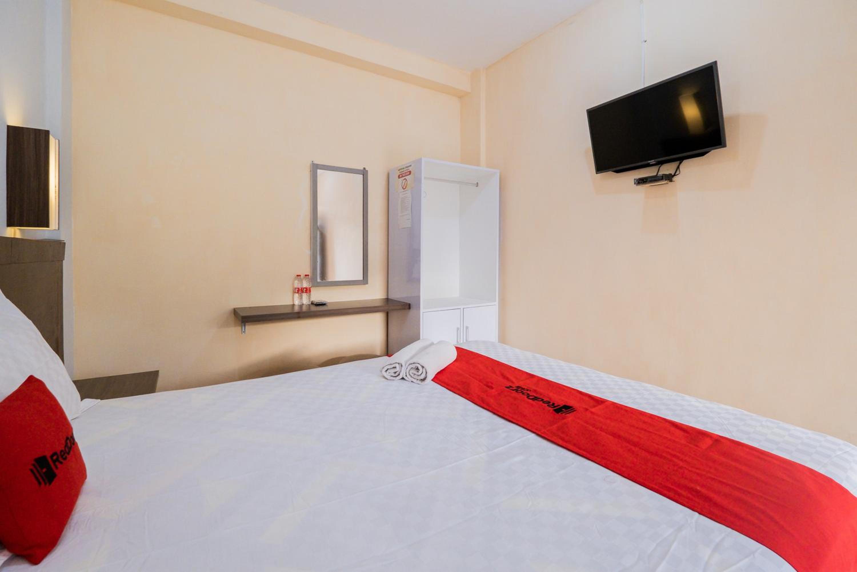 Standard Double Room - Photo 3