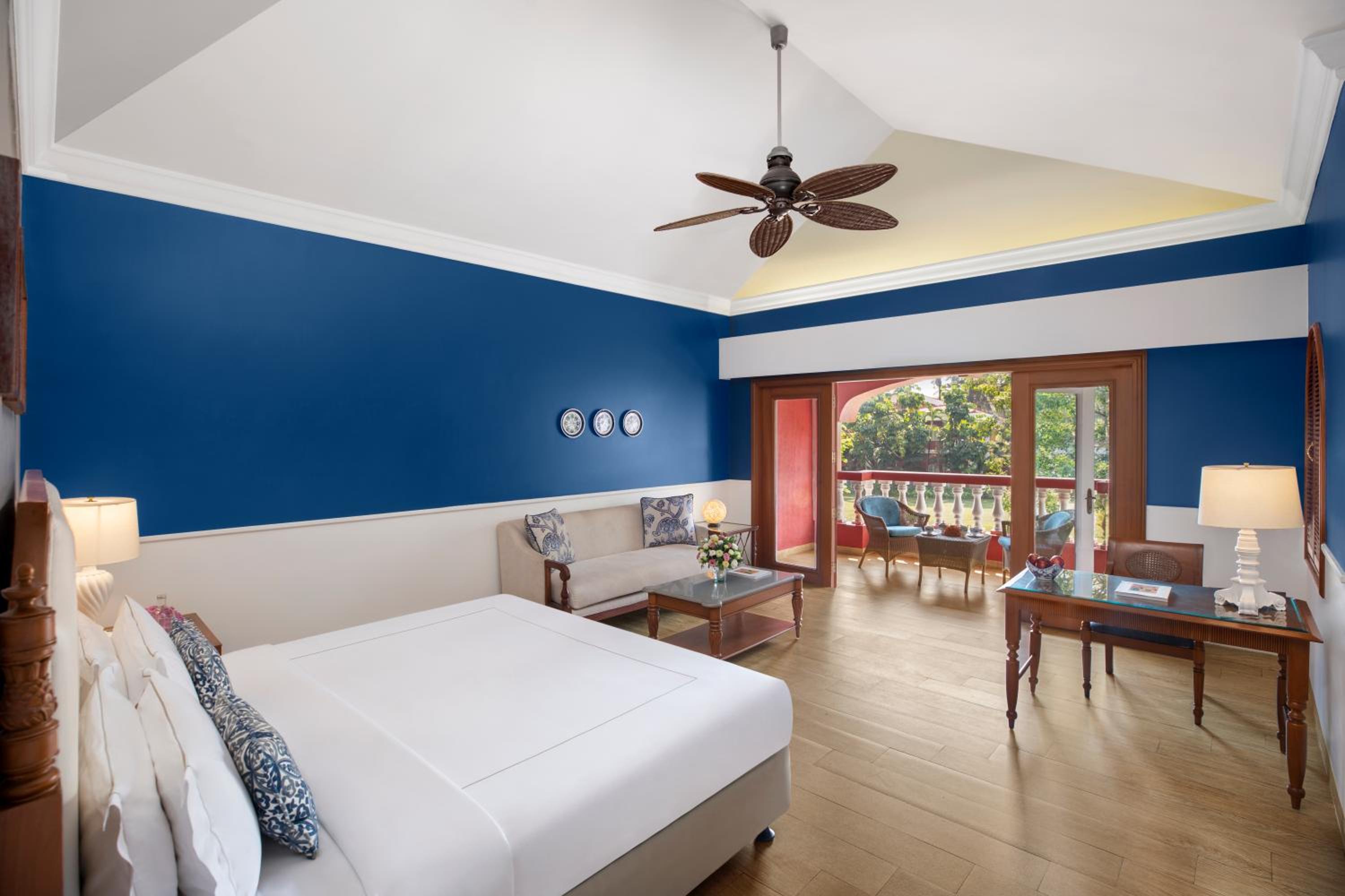 Villa Room Garden View King Bed - Photo 1