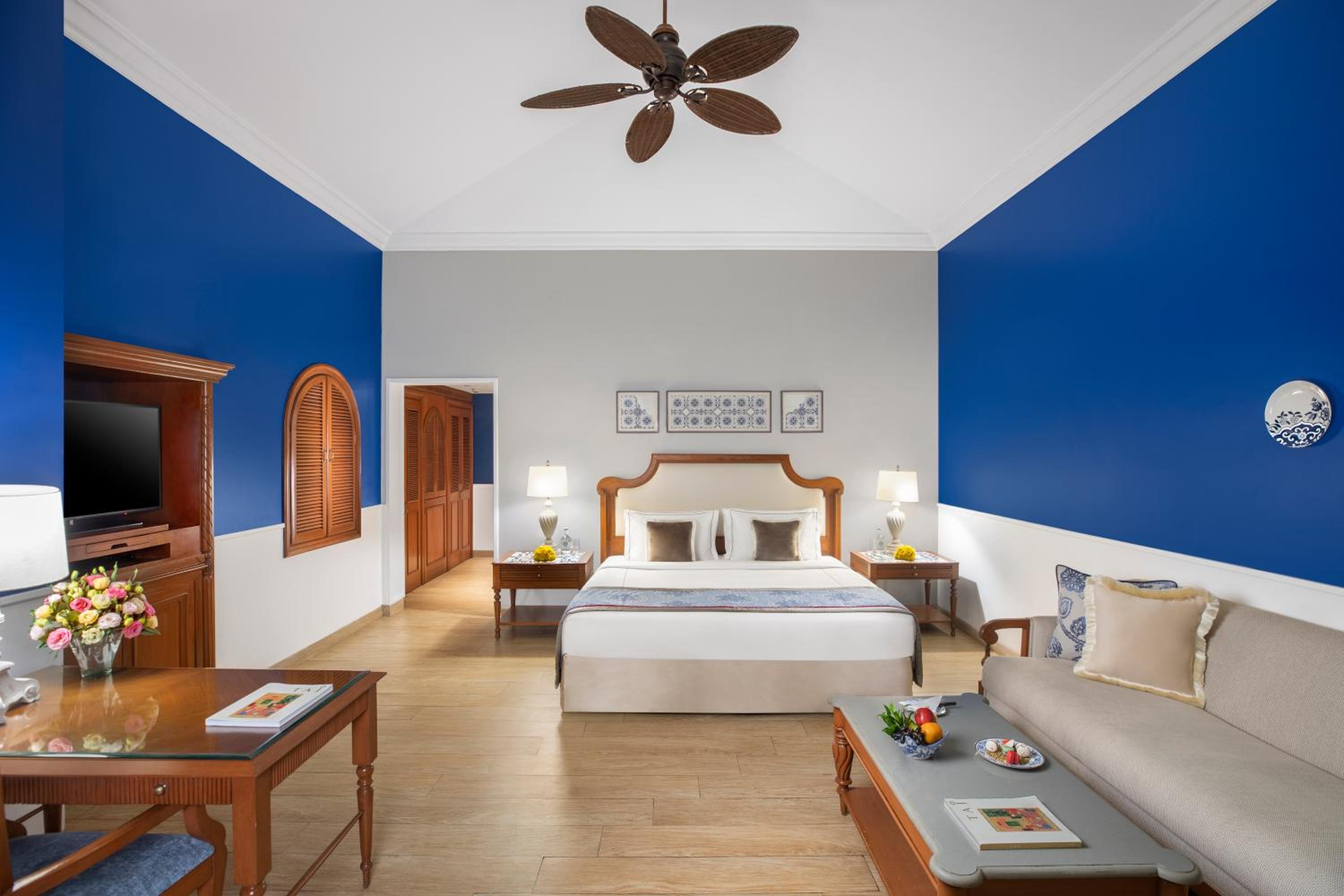 Villa Room Garden View with Plunge Pool King Bed photo