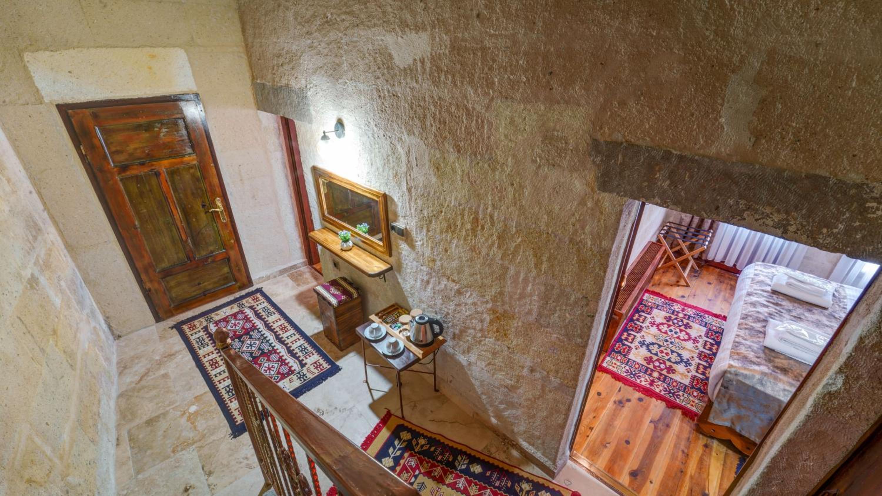 Family Room with Balcony - Photo 4