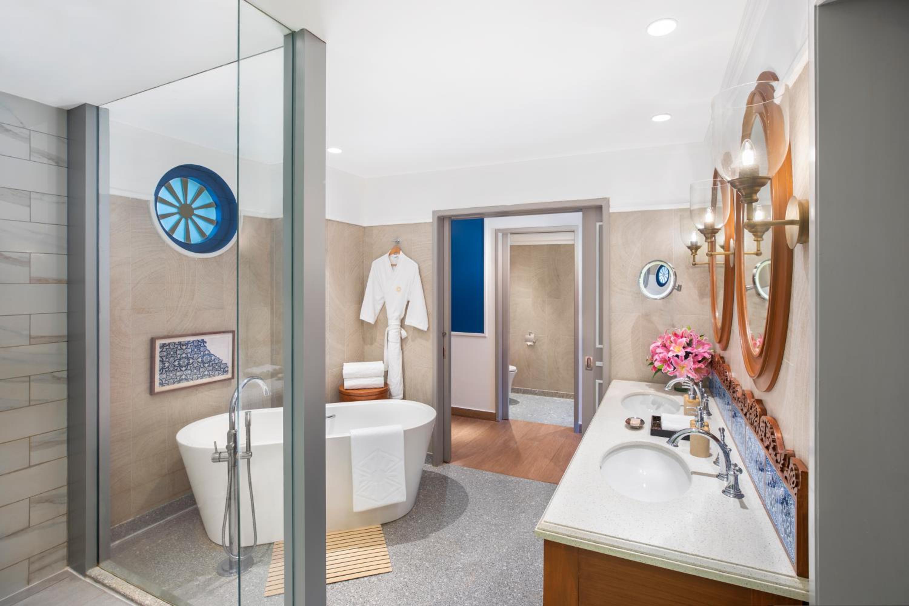 Indulgence Villa Room with Plunge Pool King Bed  - Photo 9