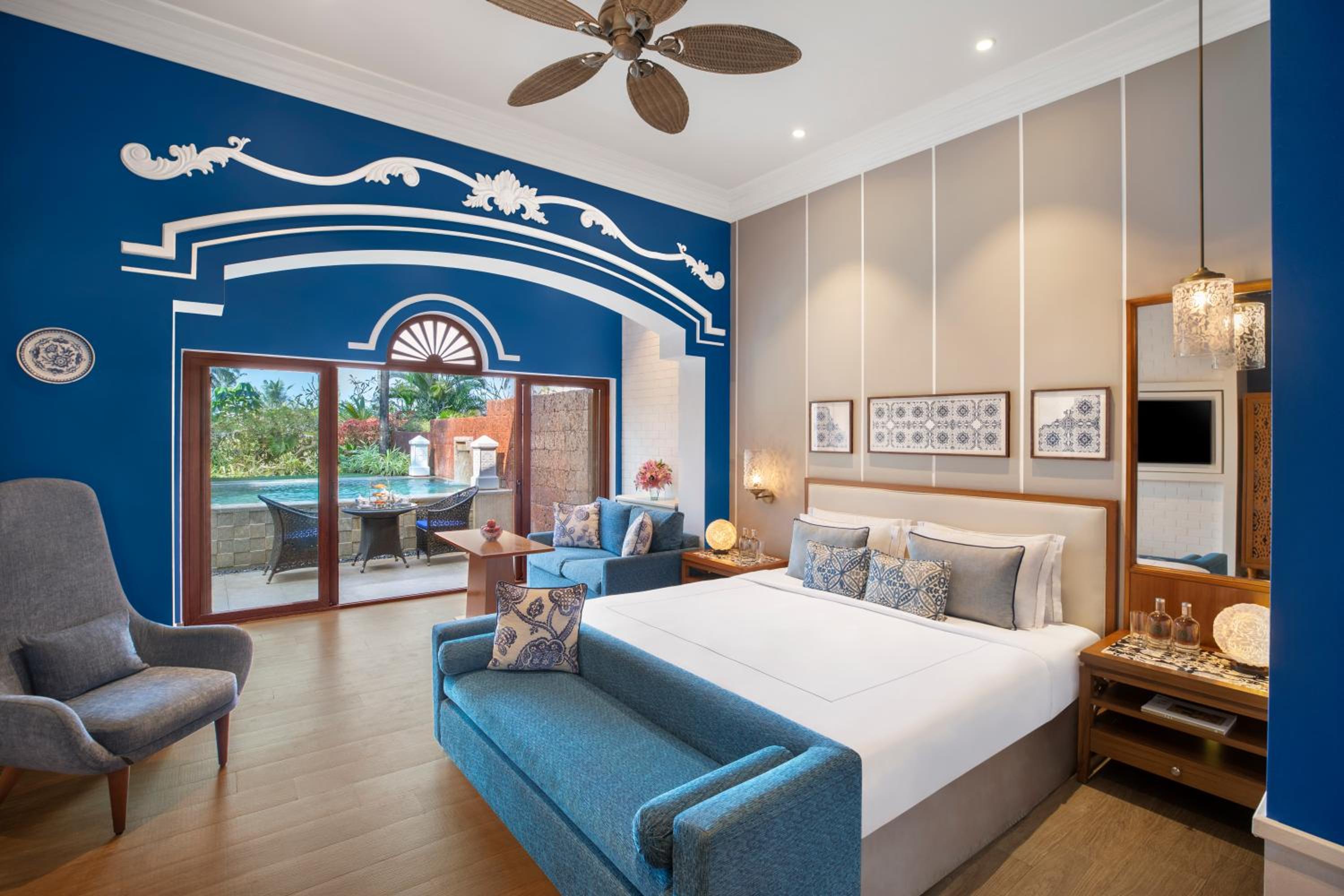 Indulgence Villa Room with Plunge Pool King Bed  - Photo 1