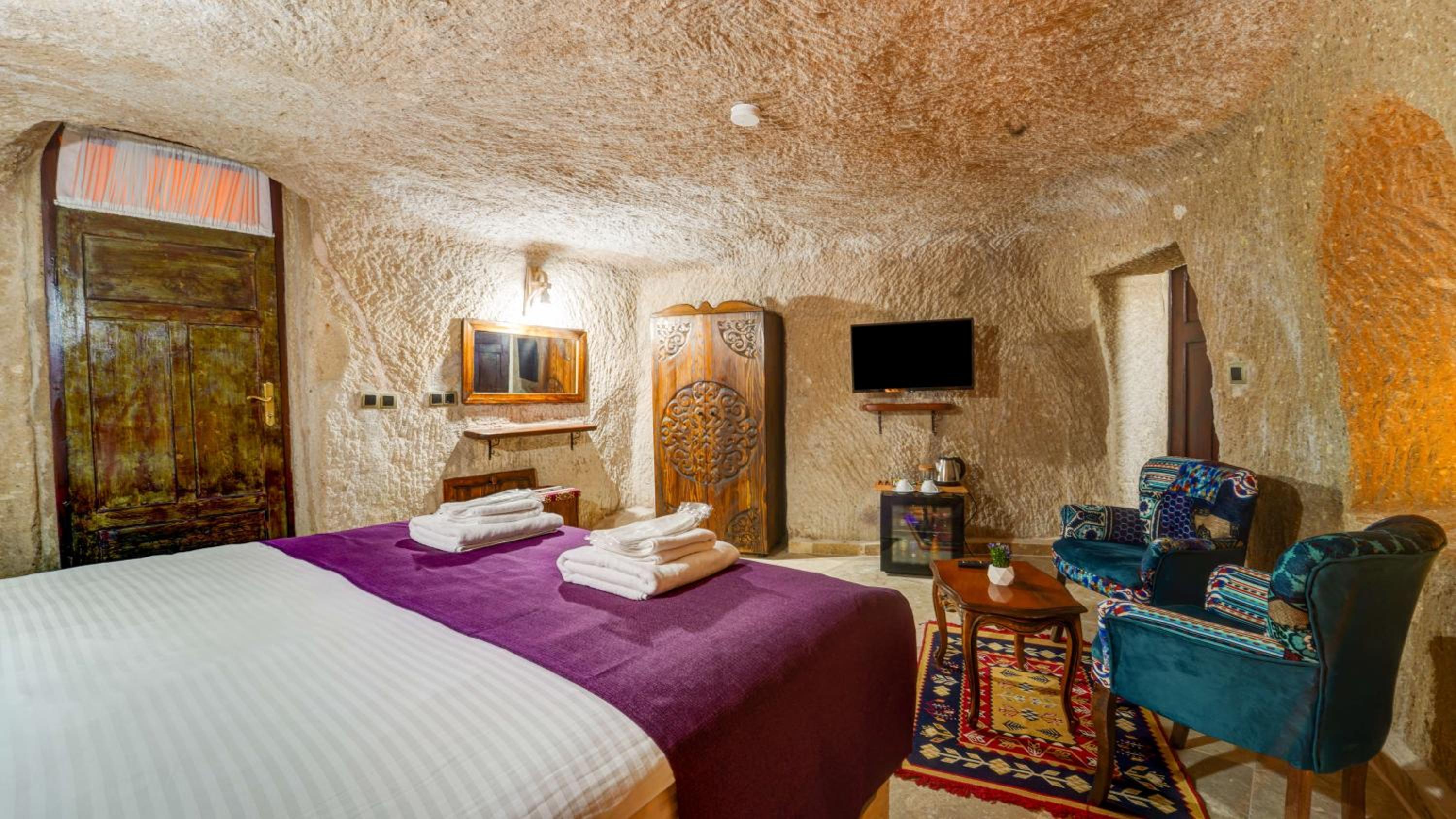 Standard Double Room - Photo 4