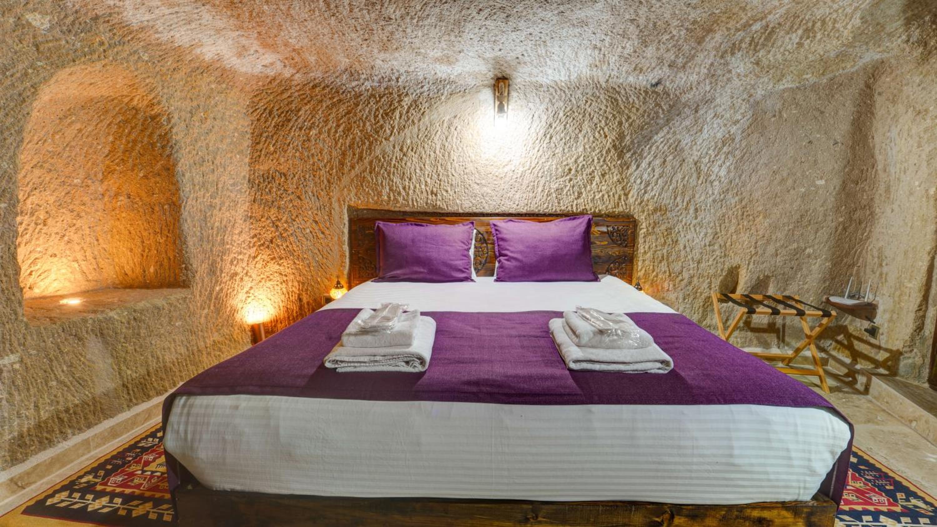 Standard Double Room - Photo 3
