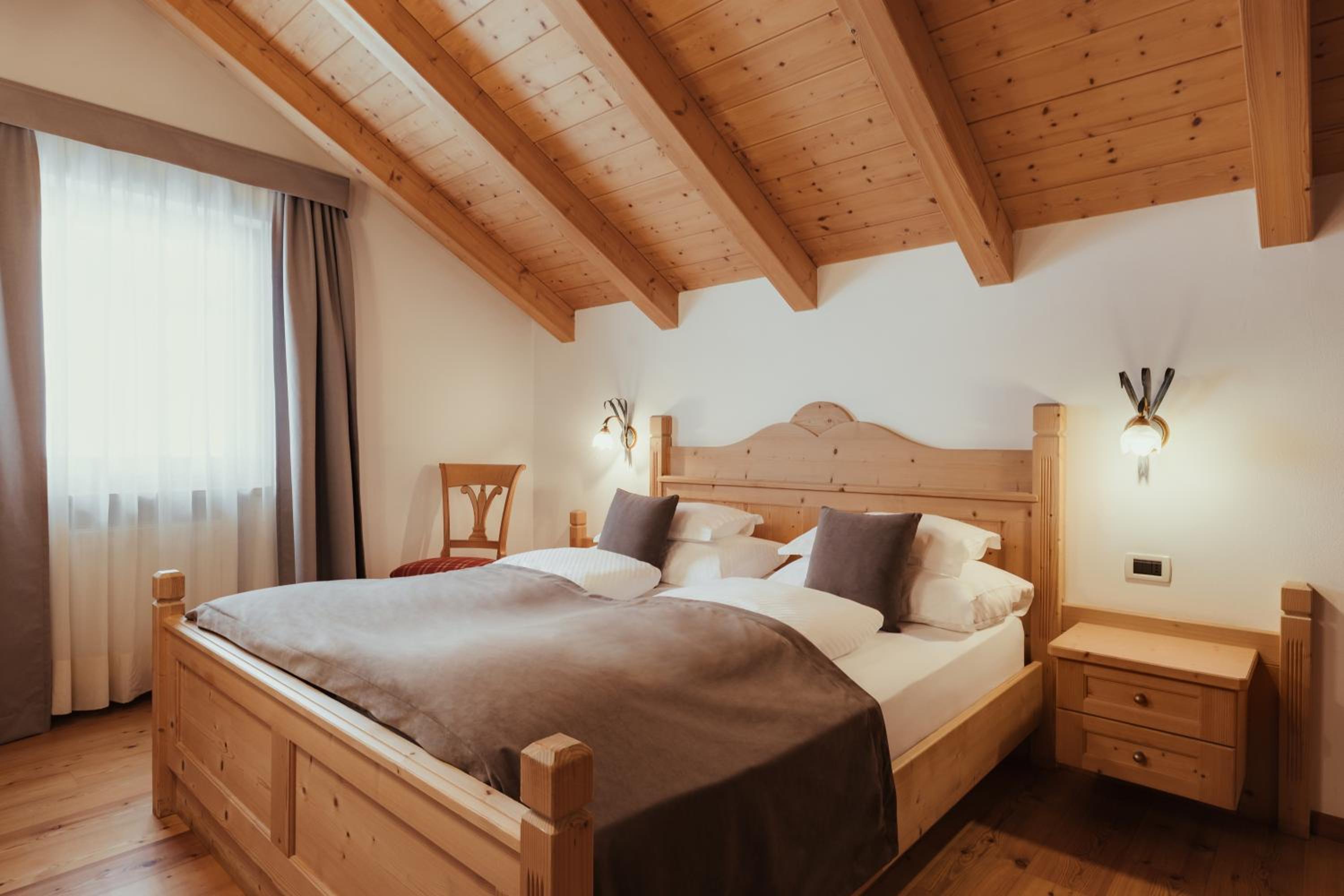 One-Bedroom Apartment - Photo 1