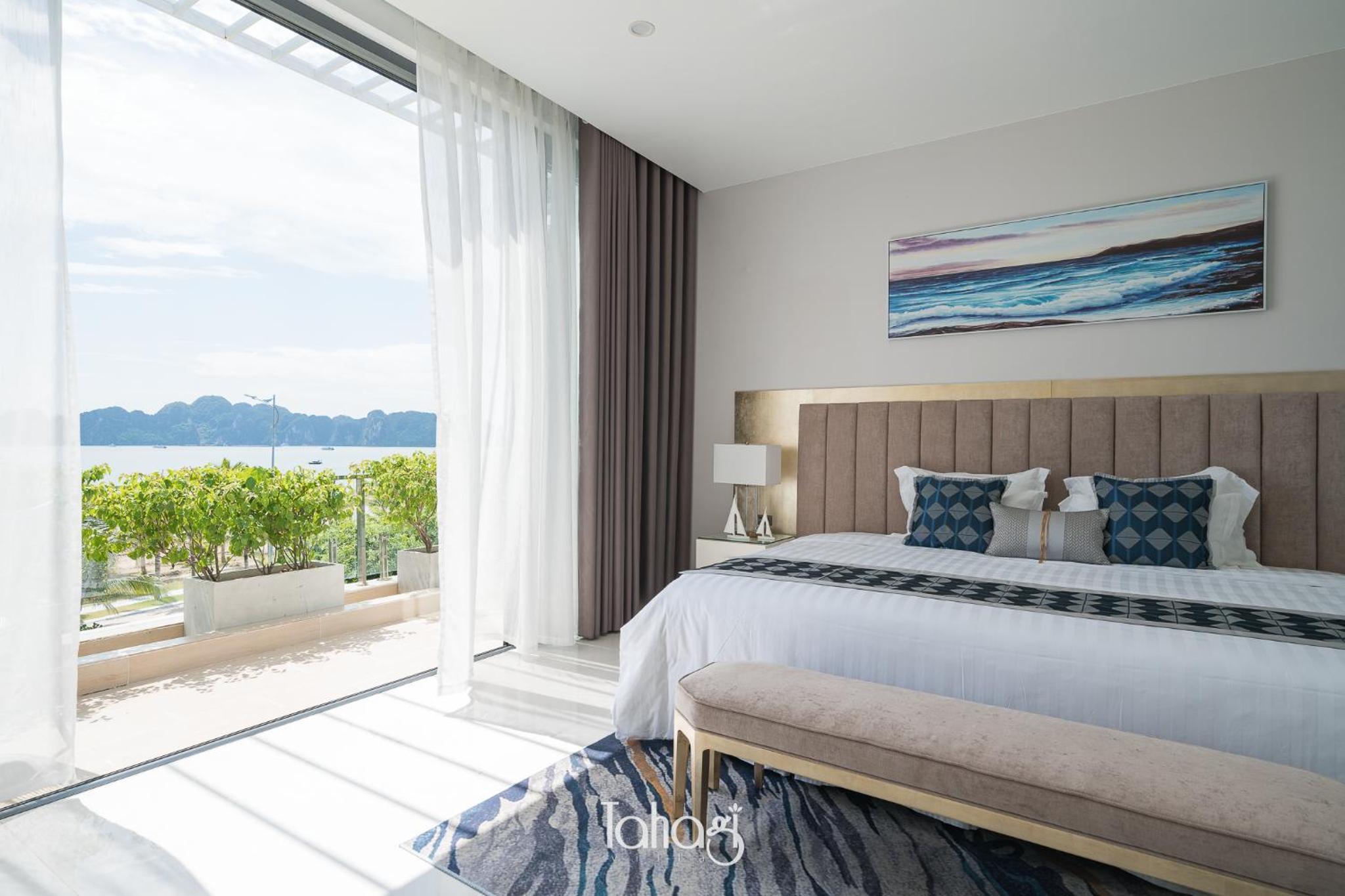 Junior Suite with Ocean View