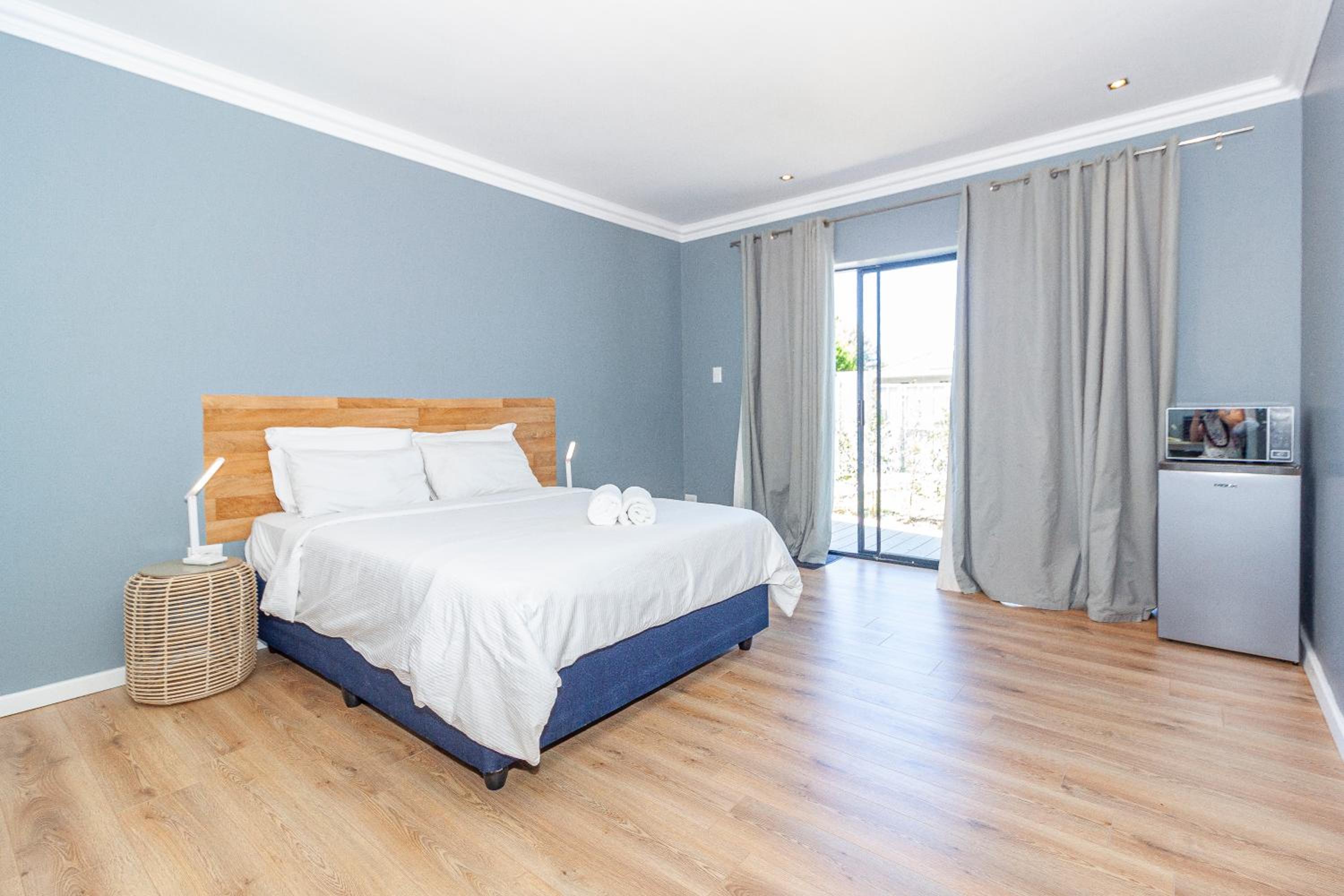 Deluxe Double Room - Photo 14