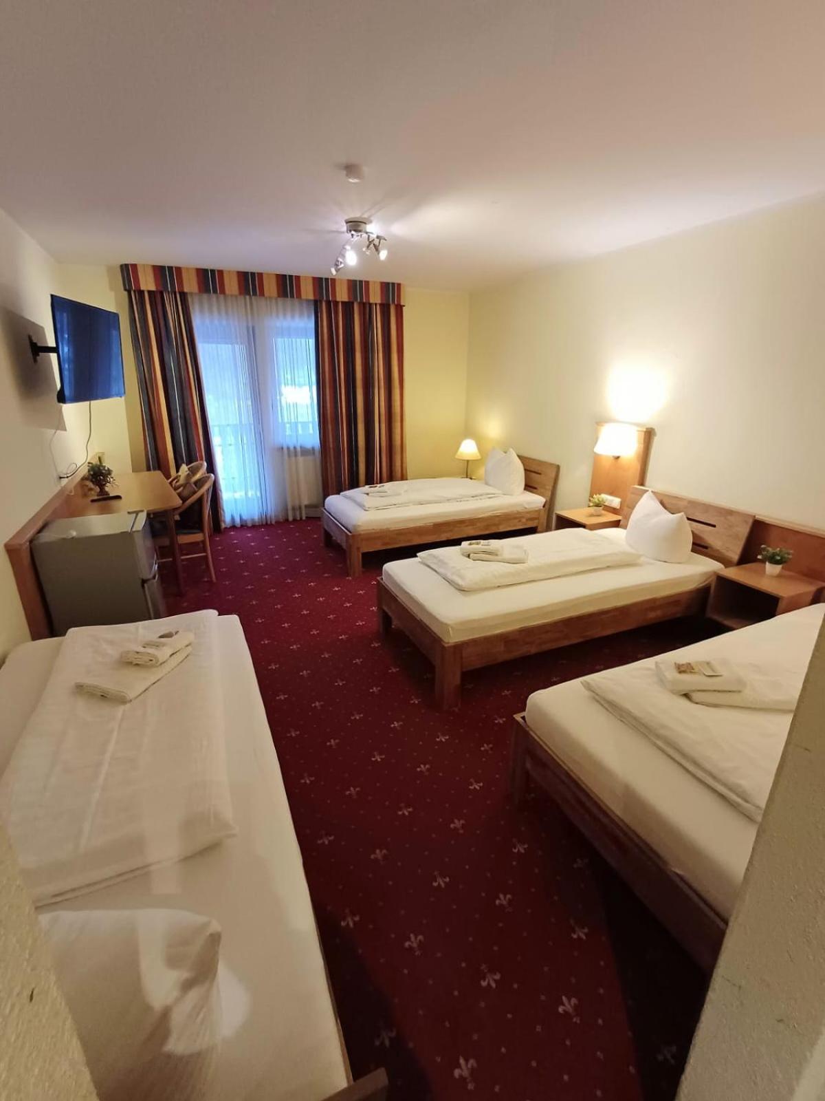 Standard Quadruple Room photo 2