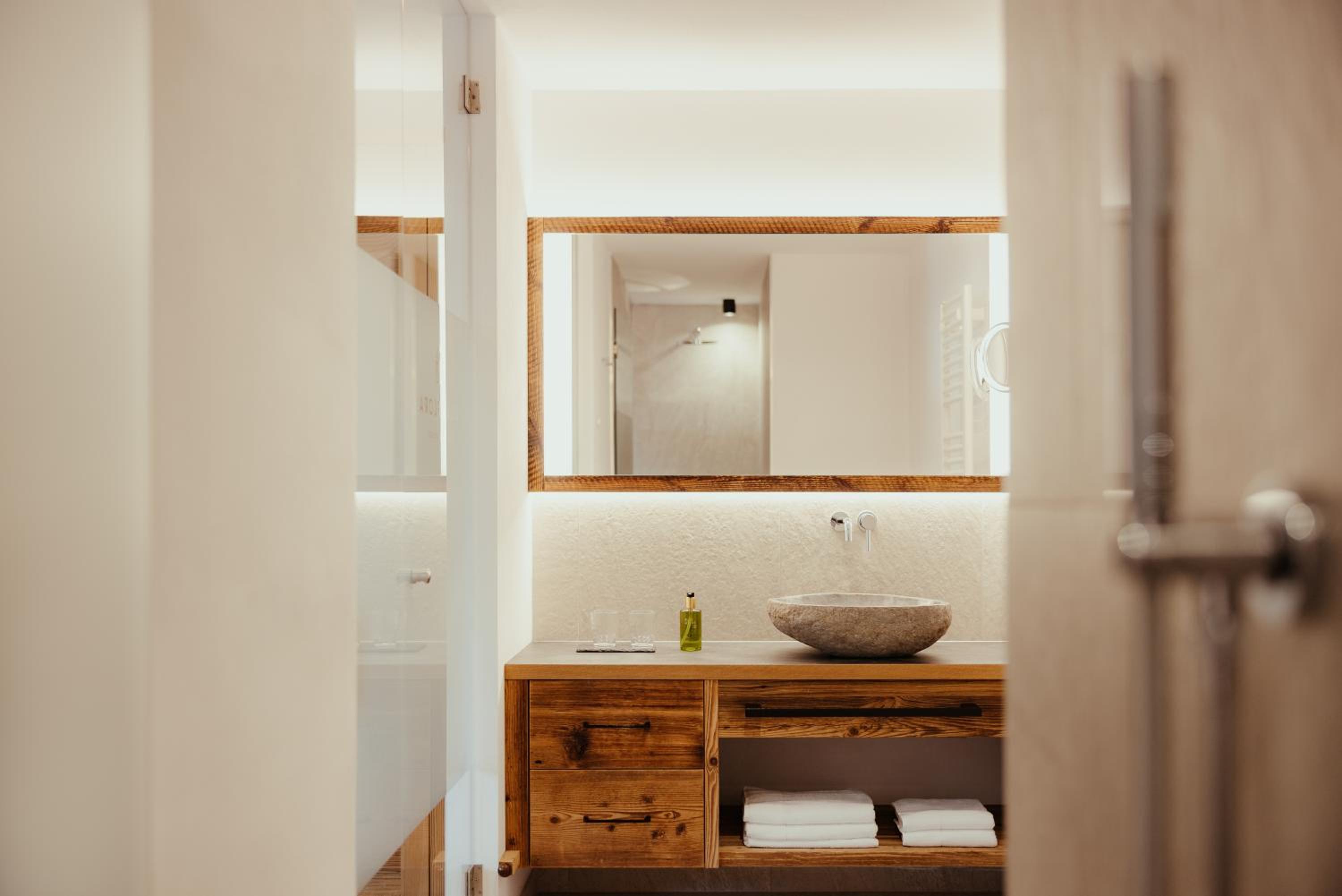 Deluxe Apartment - Photo 2