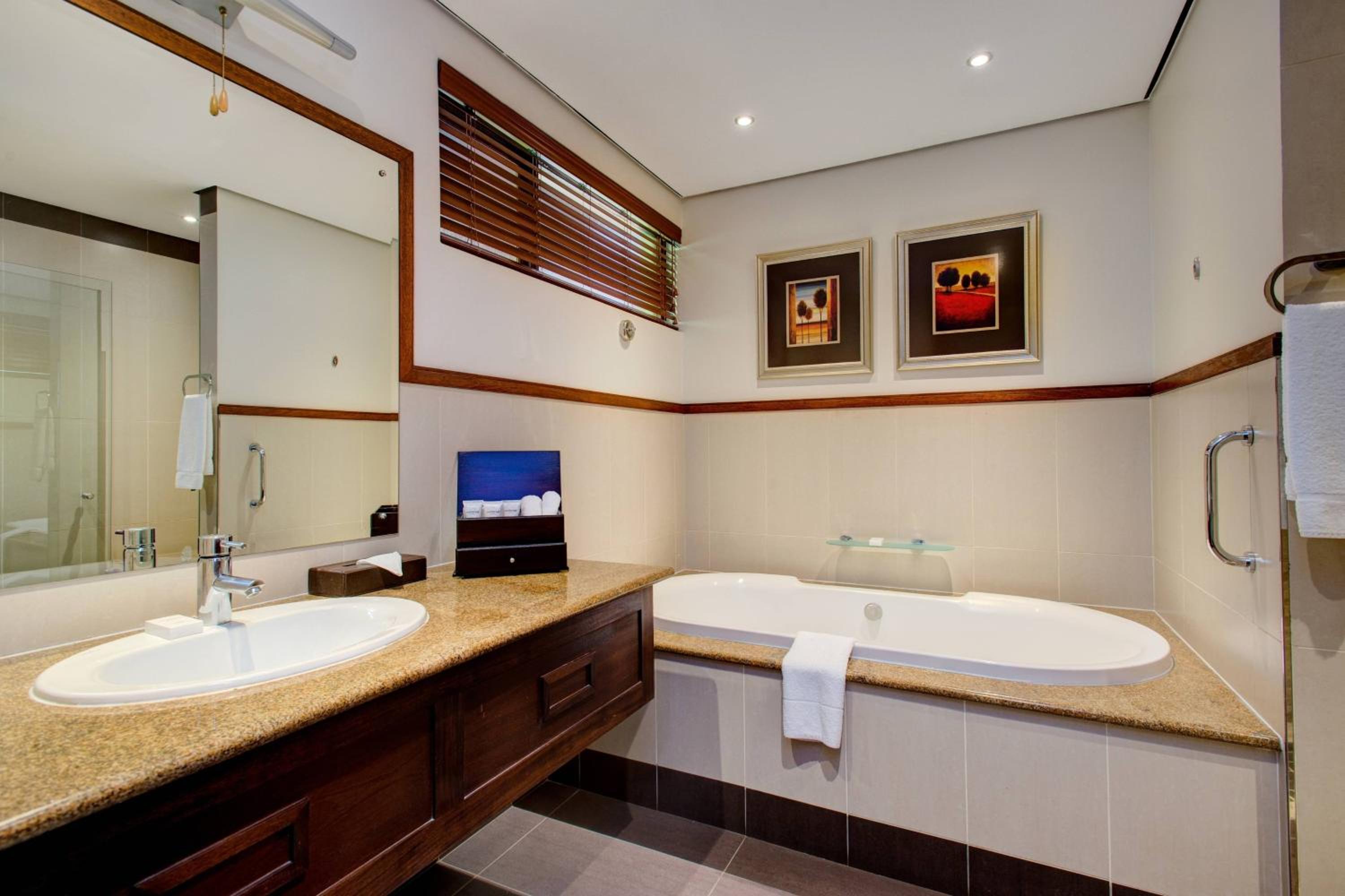 Larger Guest Room, 1 King, Forest View - Photo 2