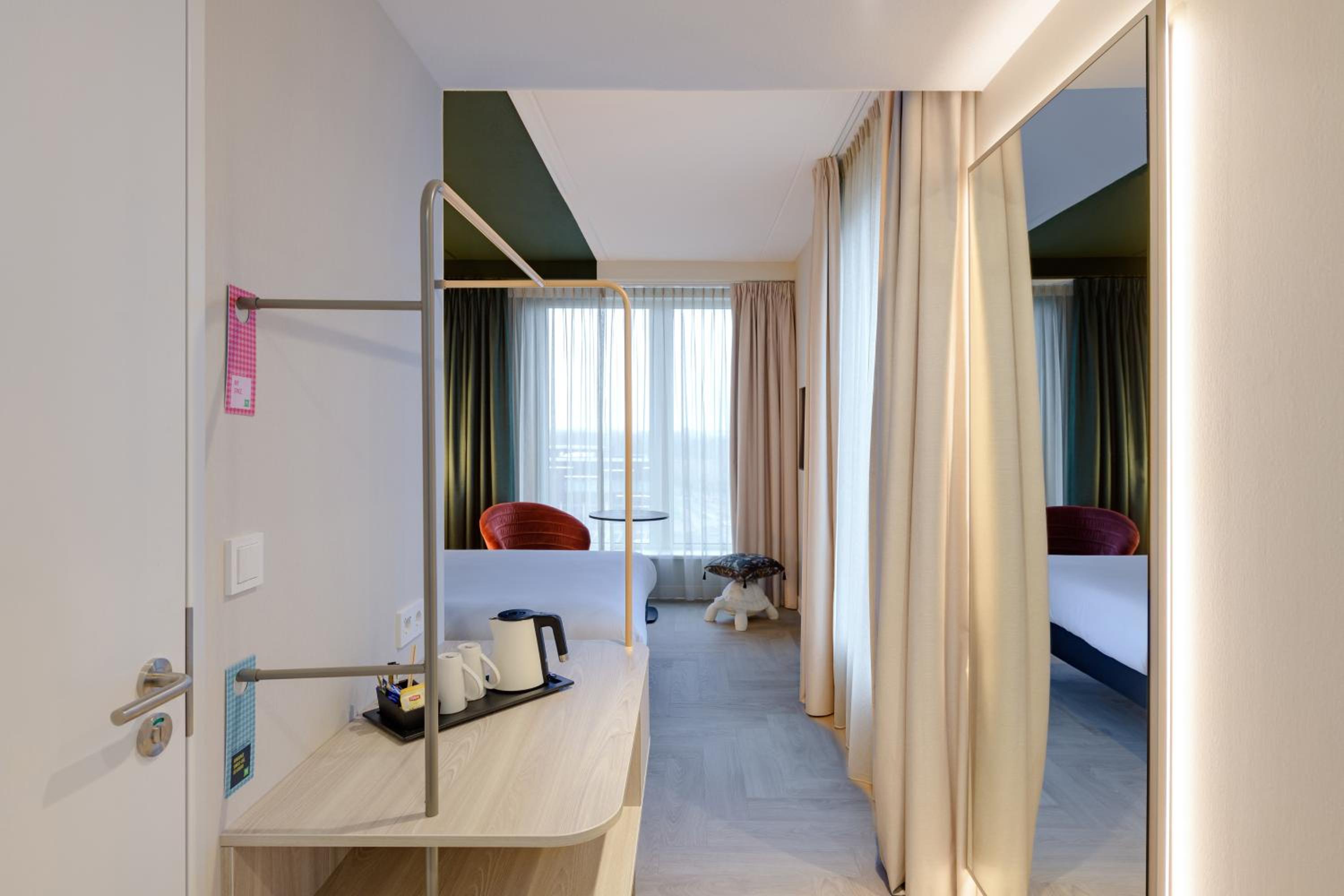 Standard Double Room - Photo 6