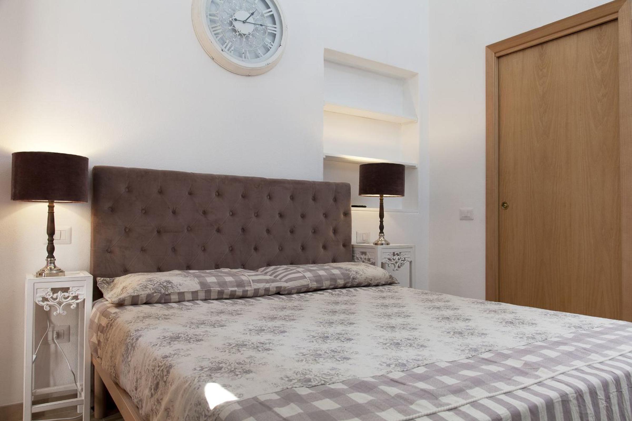 Double Room with Private Bathroom photo 3