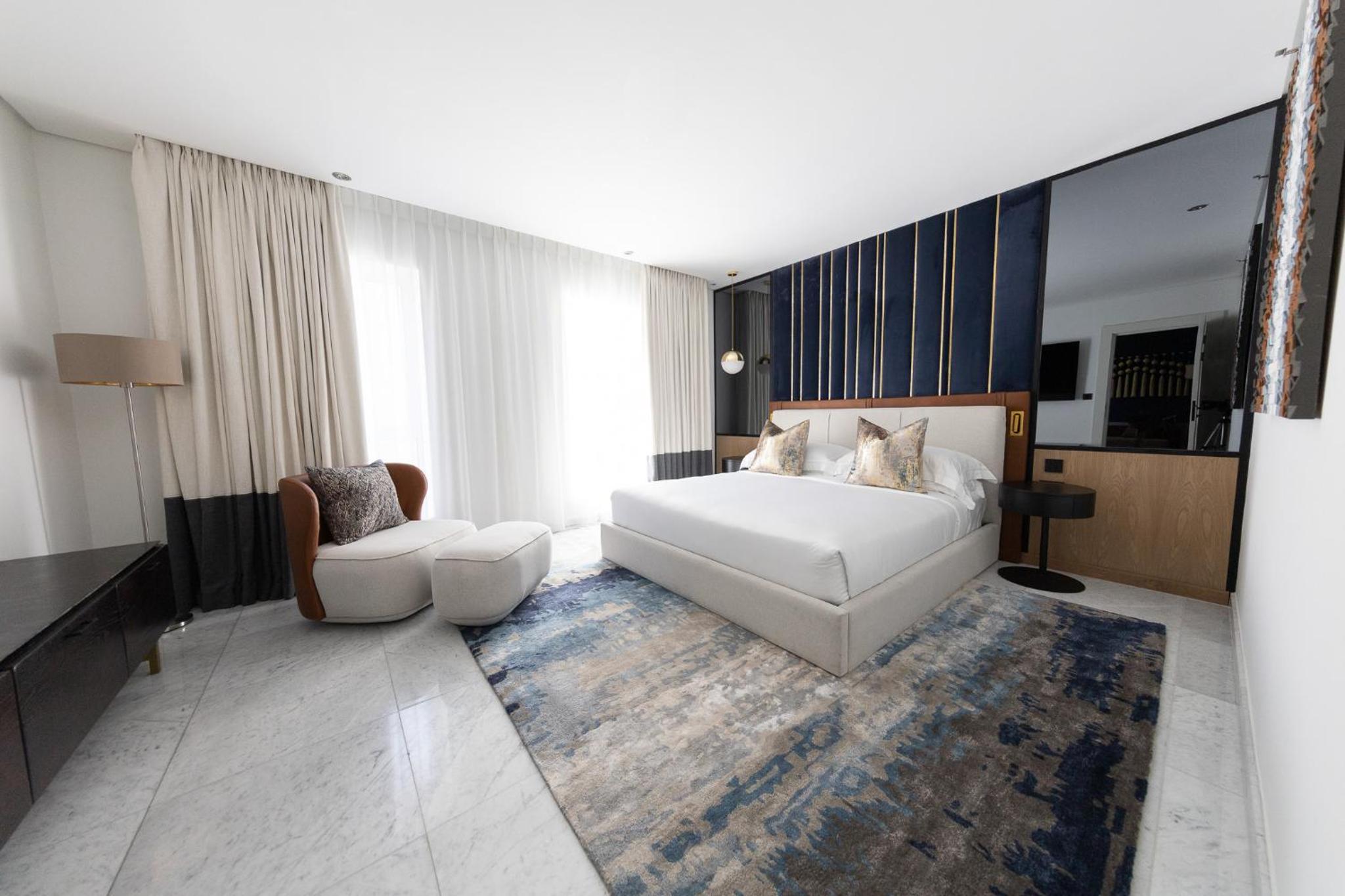 Premium Suite photo 2