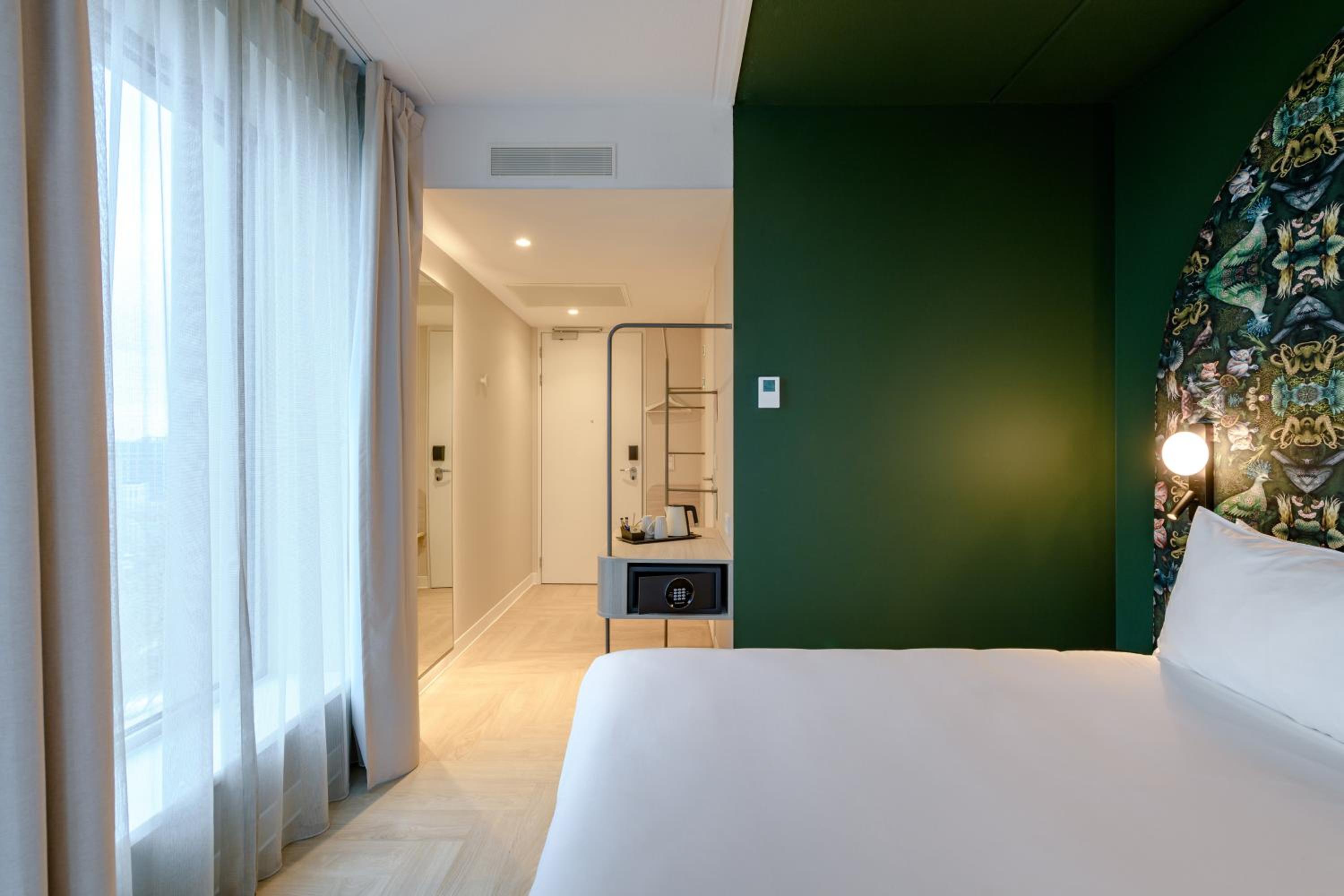 Standard Double Room - Photo 19