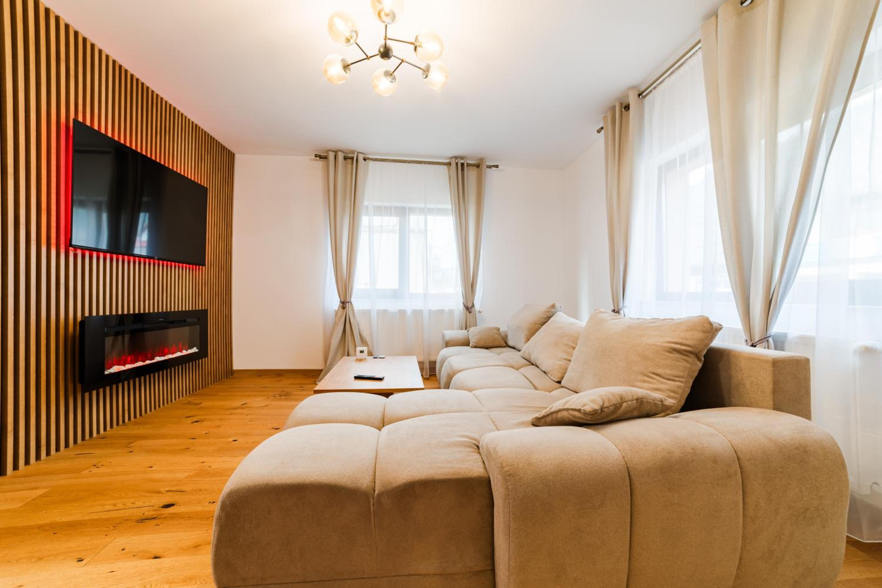 Four-Bedroom House photo 1