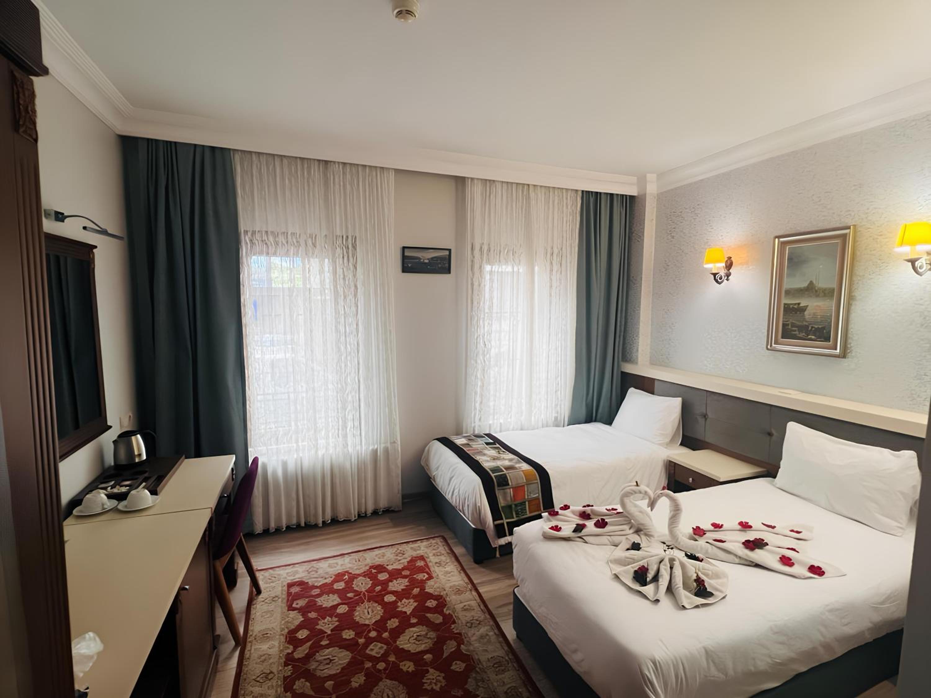 Standard Double Or Twin Room photo 2