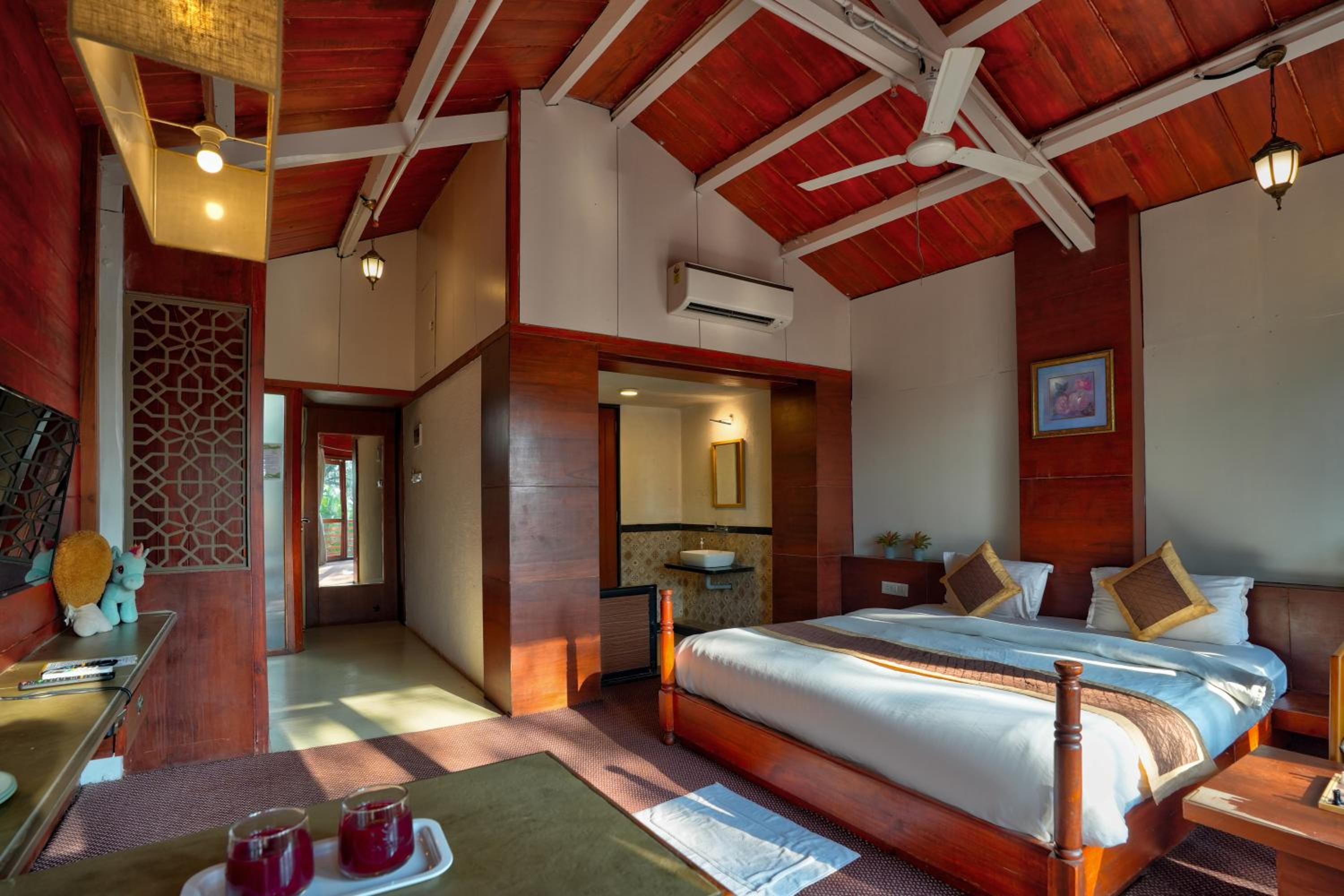 Wooden Cottage with Sea View - Photo 20