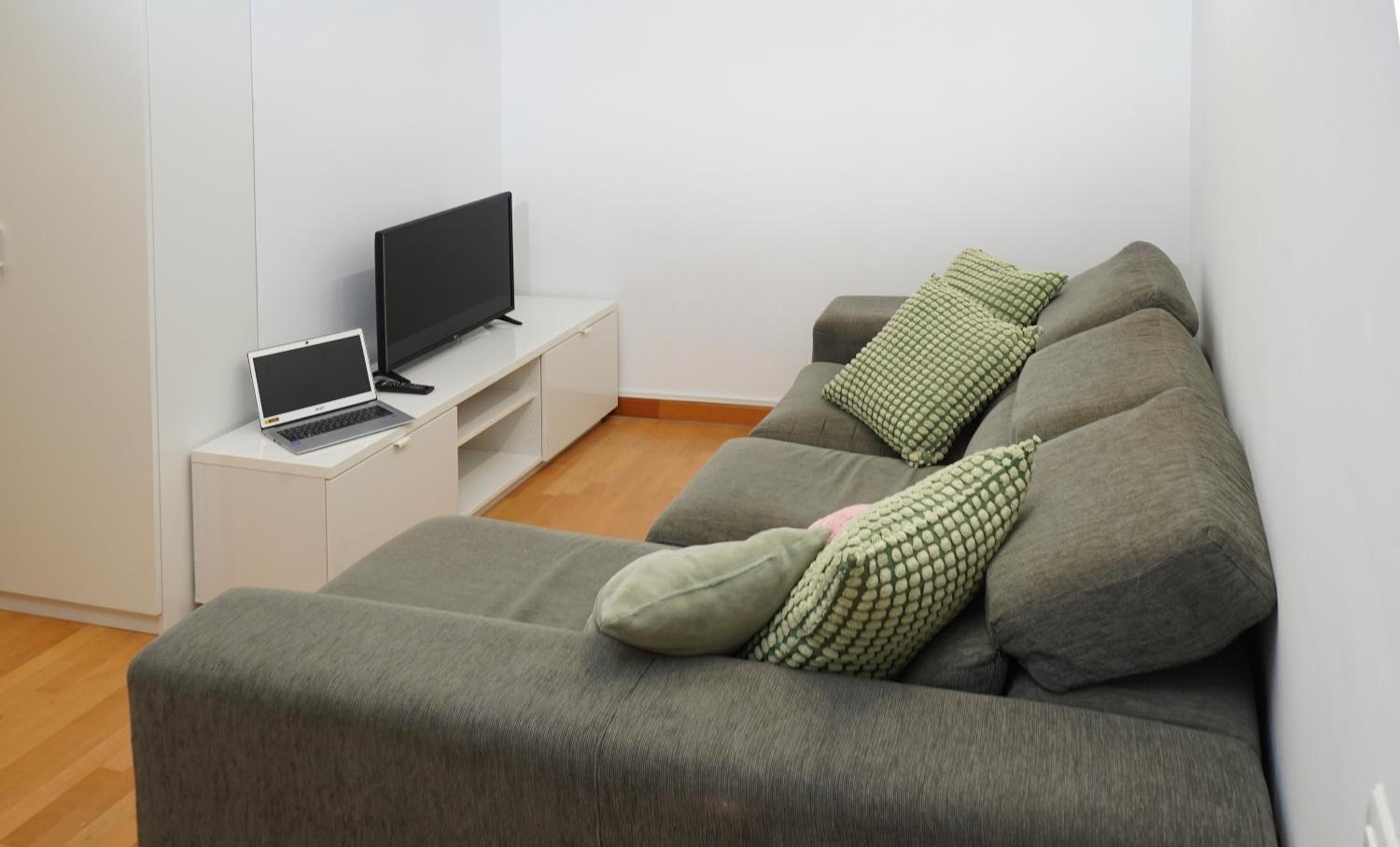 Large Double Room photo 3