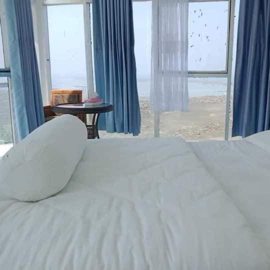 King Room with Sea View photo 1