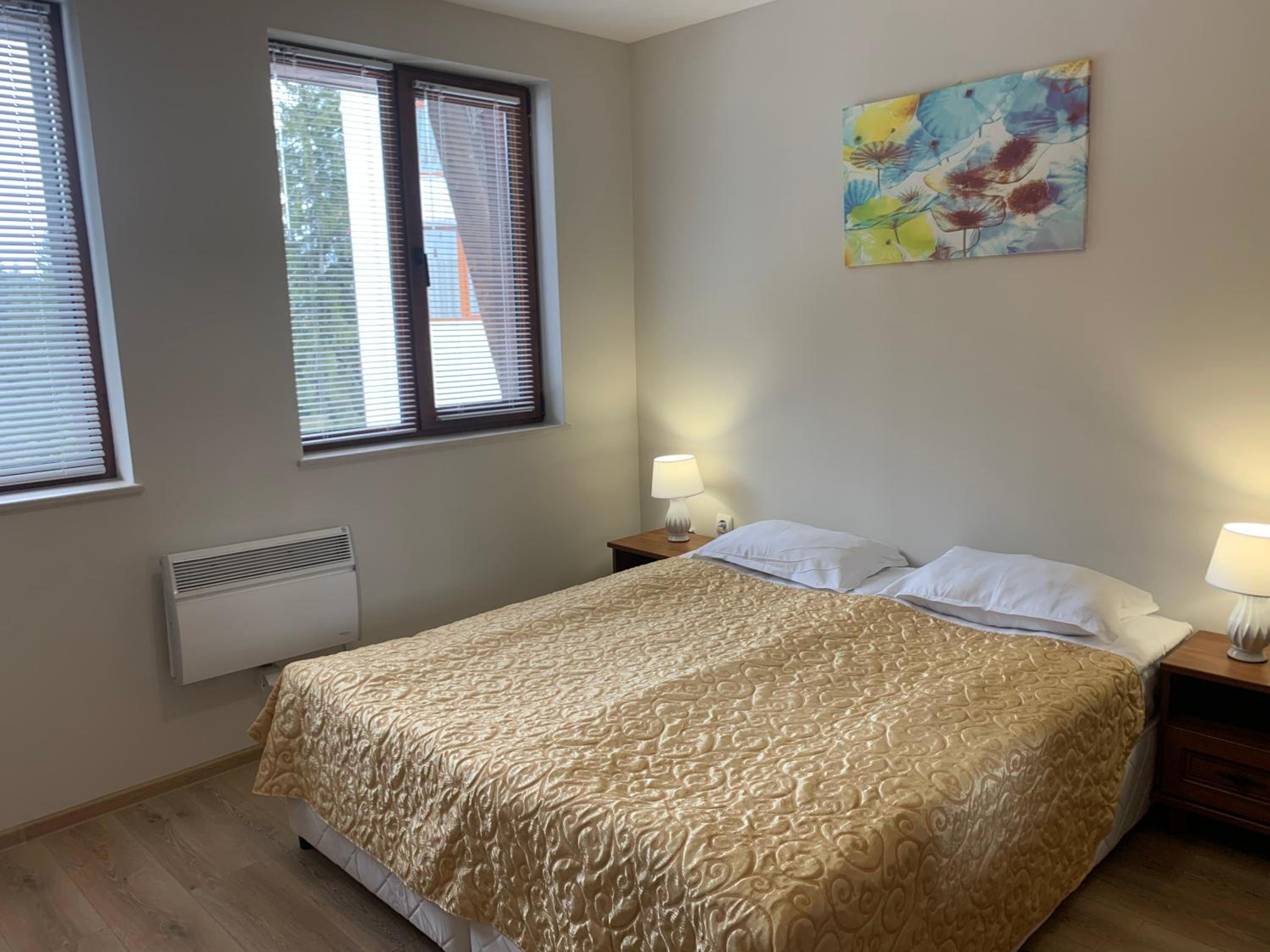 One-Bedroom Apartment - Photo 27
