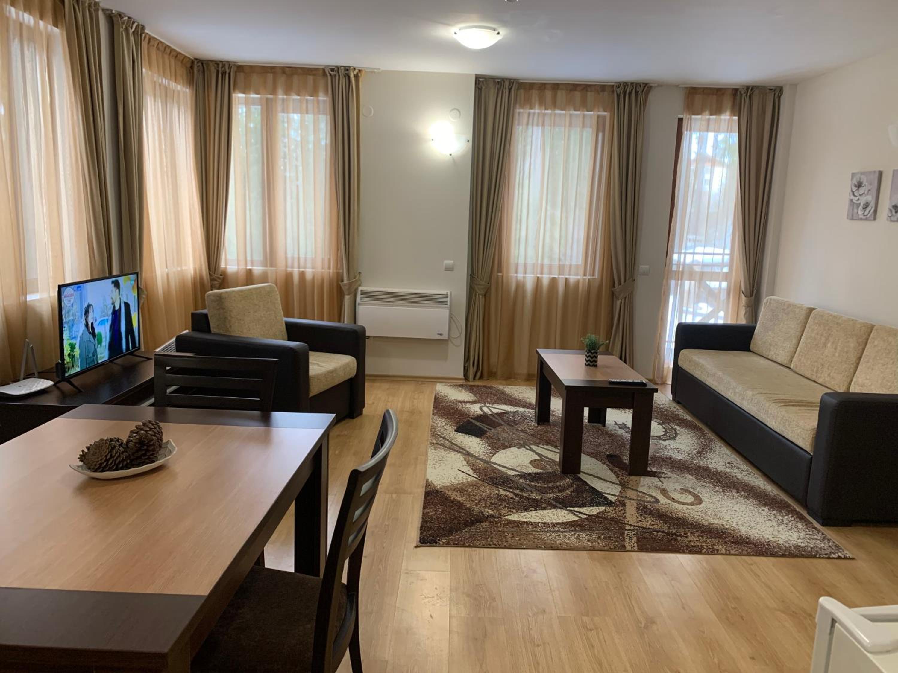 One-Bedroom Apartment - Photo 31