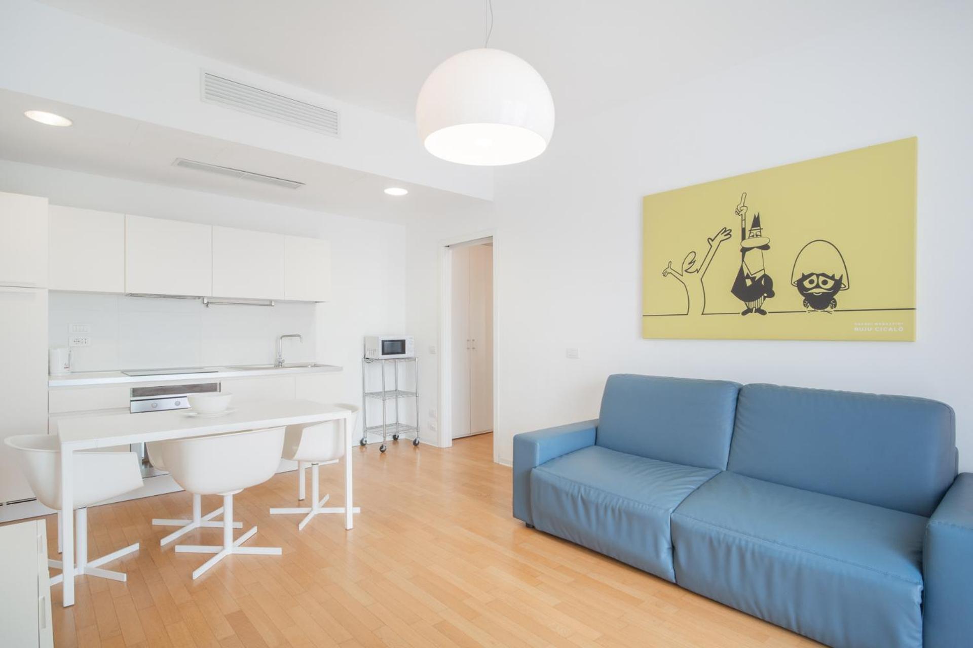 Suite - Photo 2