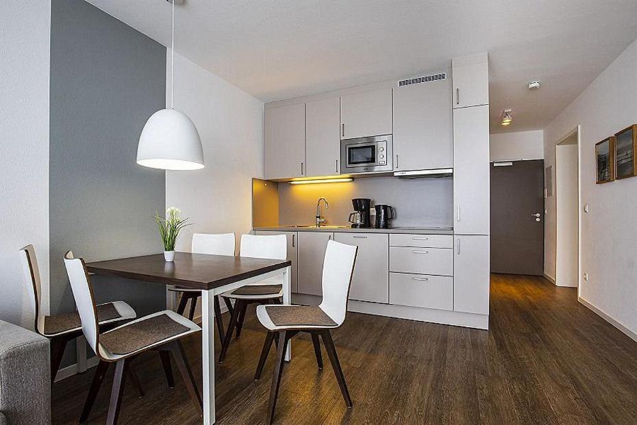 Two-Bedroom Apartment with Balcony photo 2