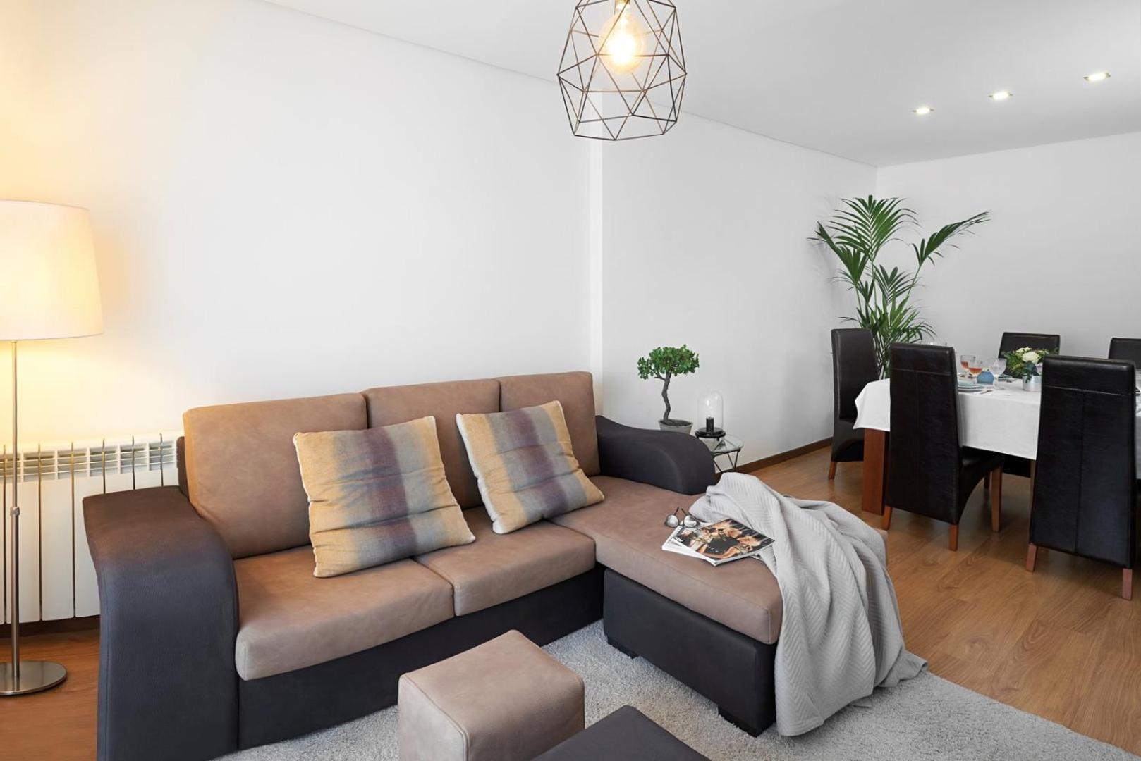 Apartment photo 2