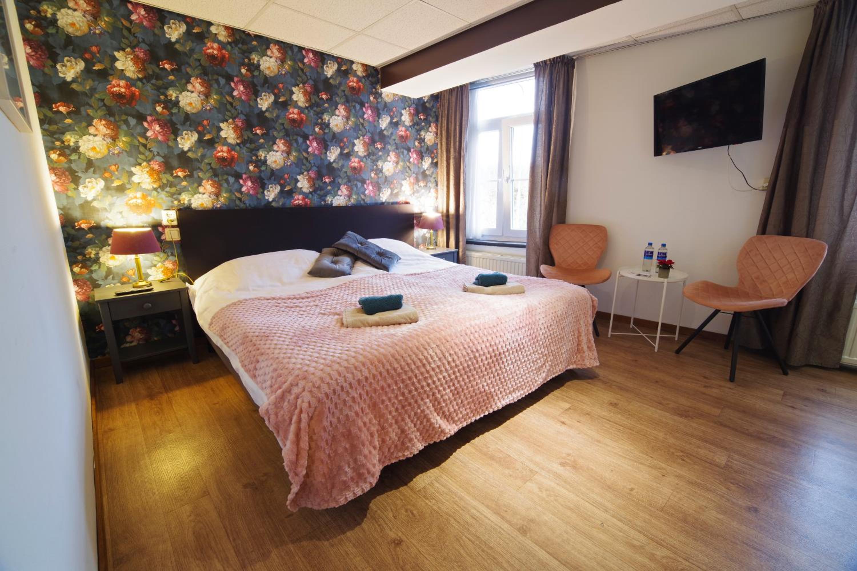 Comfort Double Room 2 - Photo 1