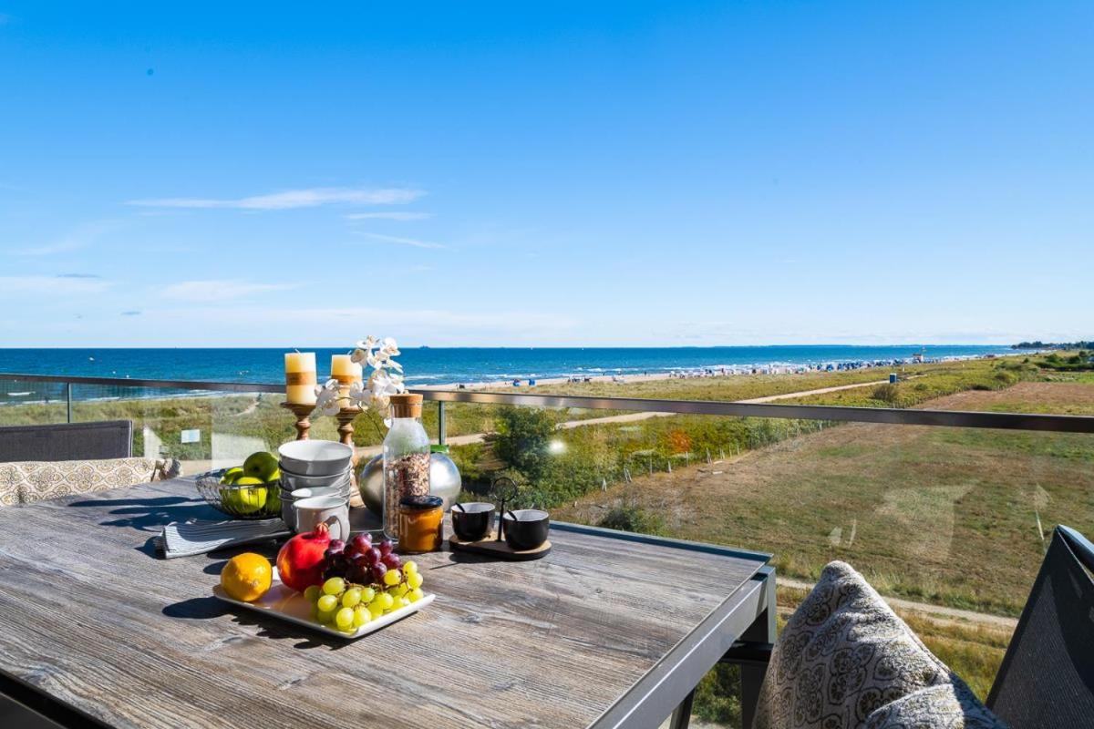 Apartment with Sea View photo 2