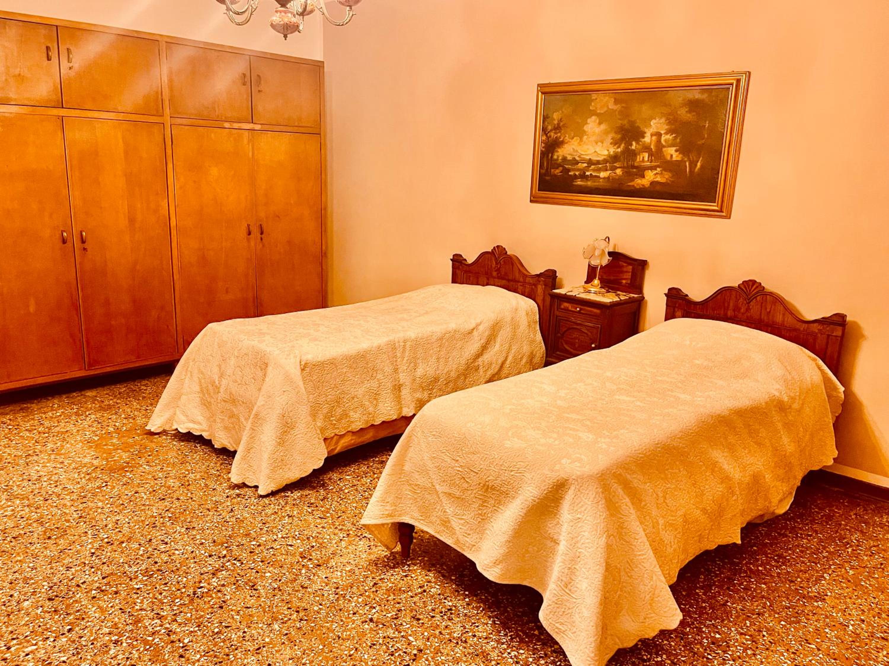 Presidential Suite photo 3
