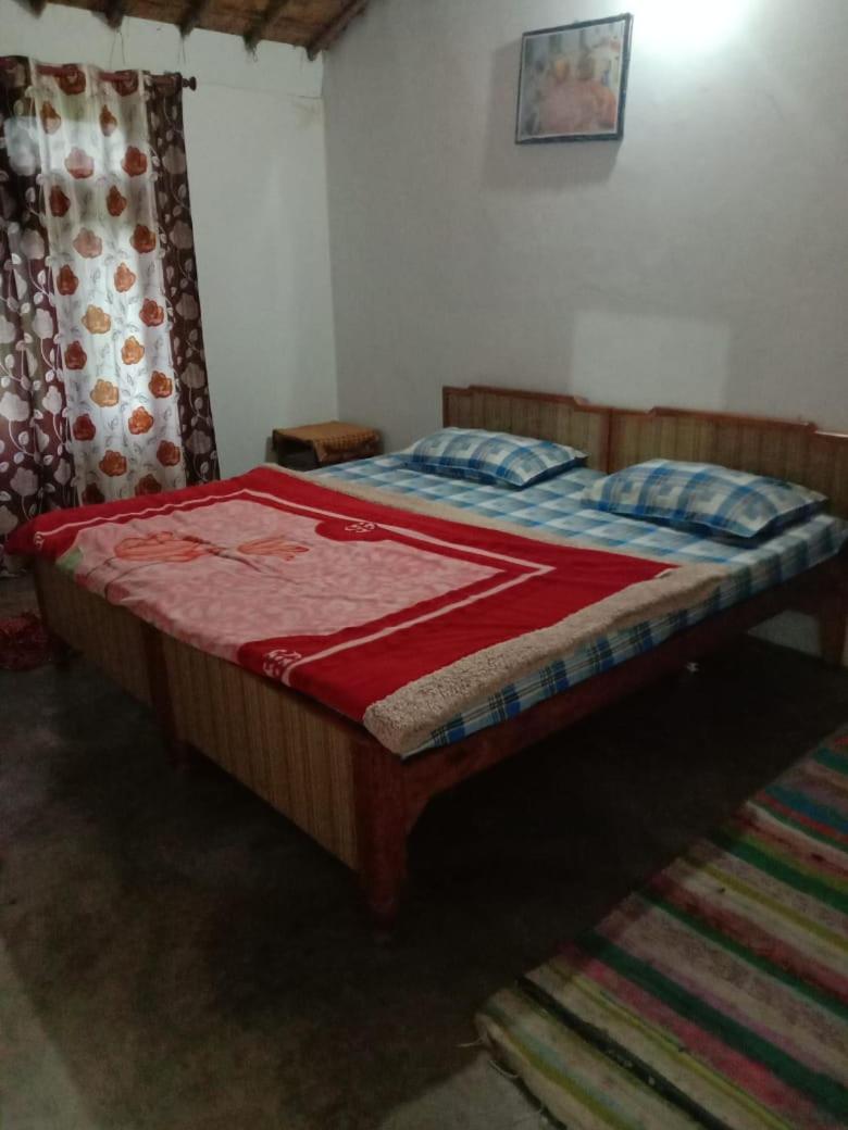 Budget Double Room photo 3
