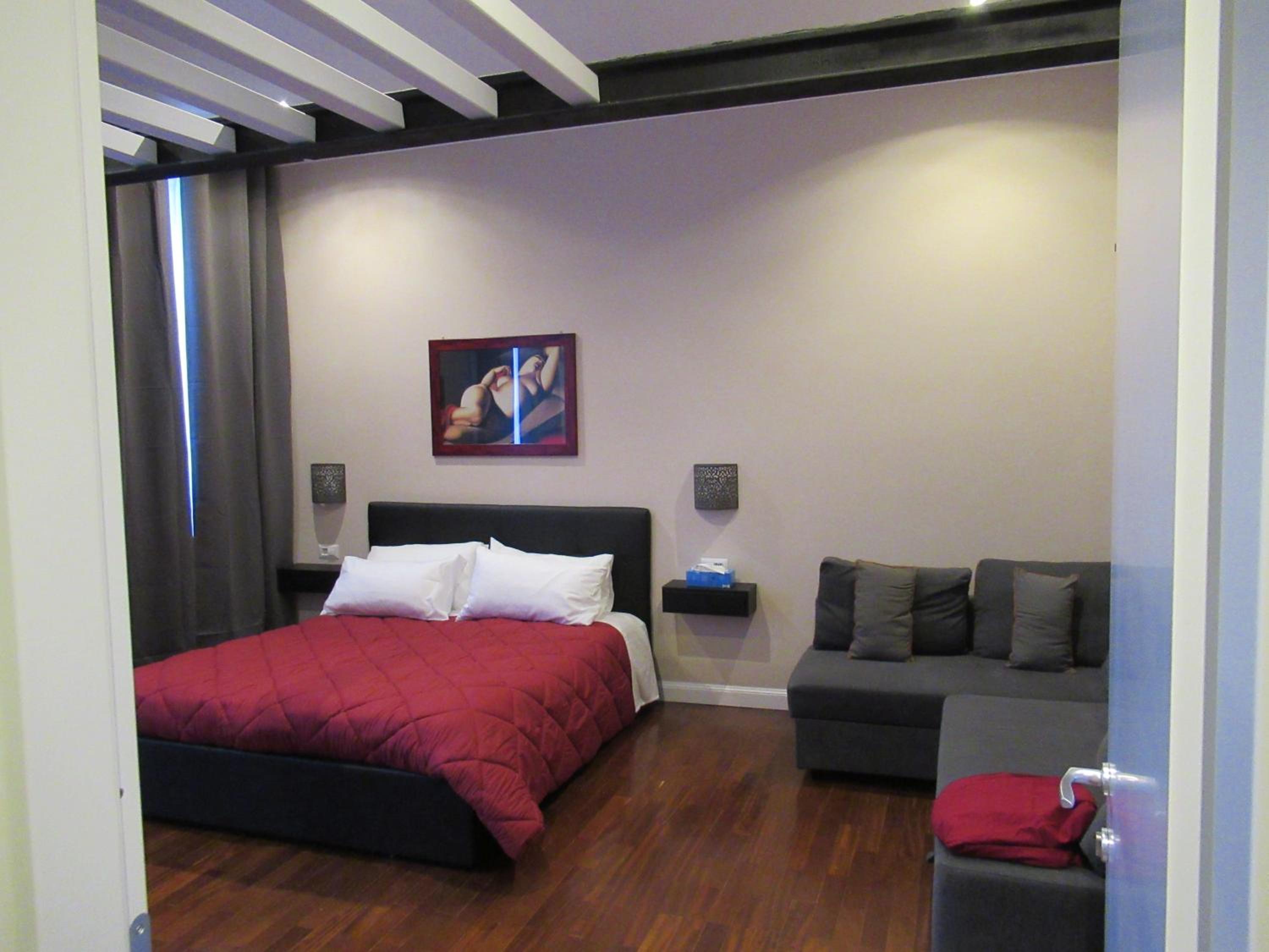 Quadruple Room with Private Bathroom photo 1