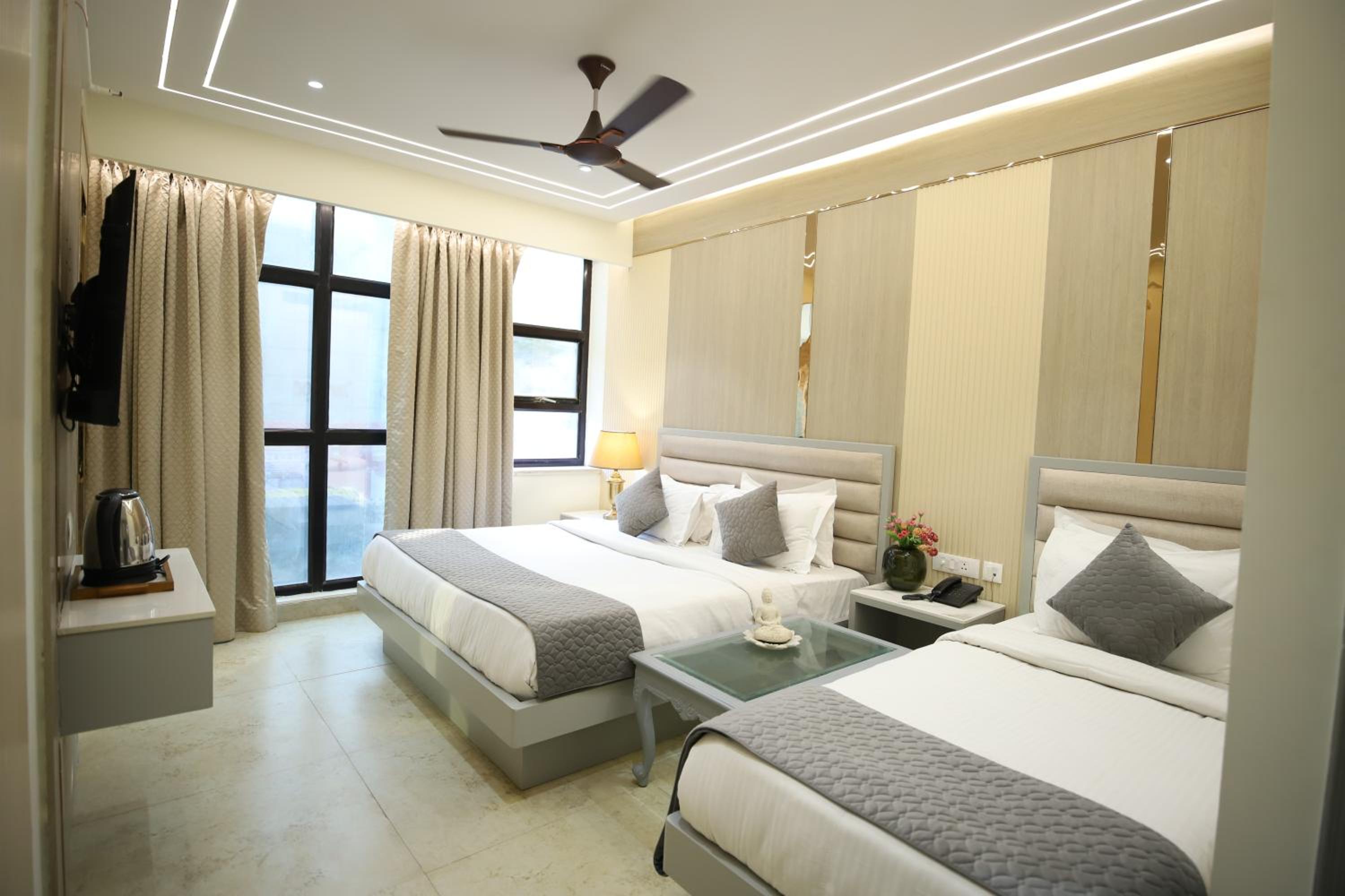 Deluxe Triple Room - Photo 6