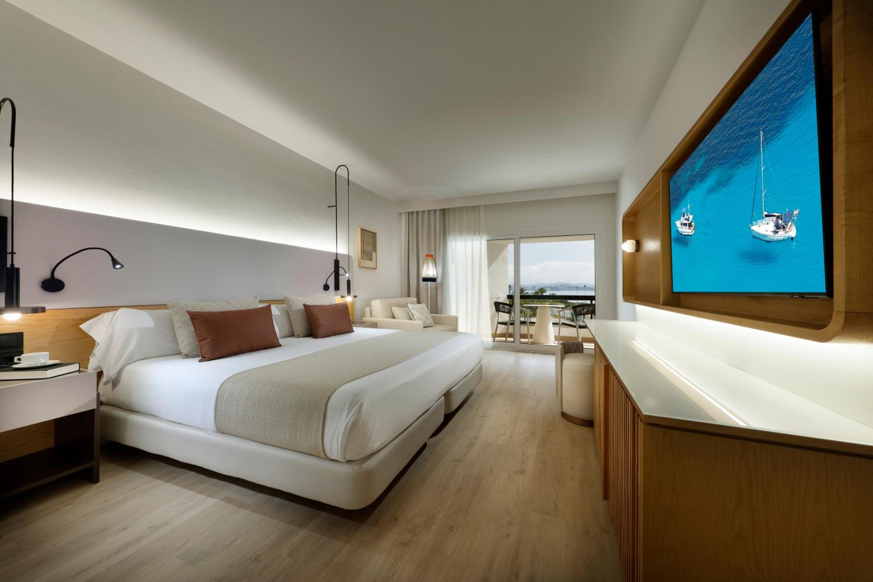 Deluxe Sea View