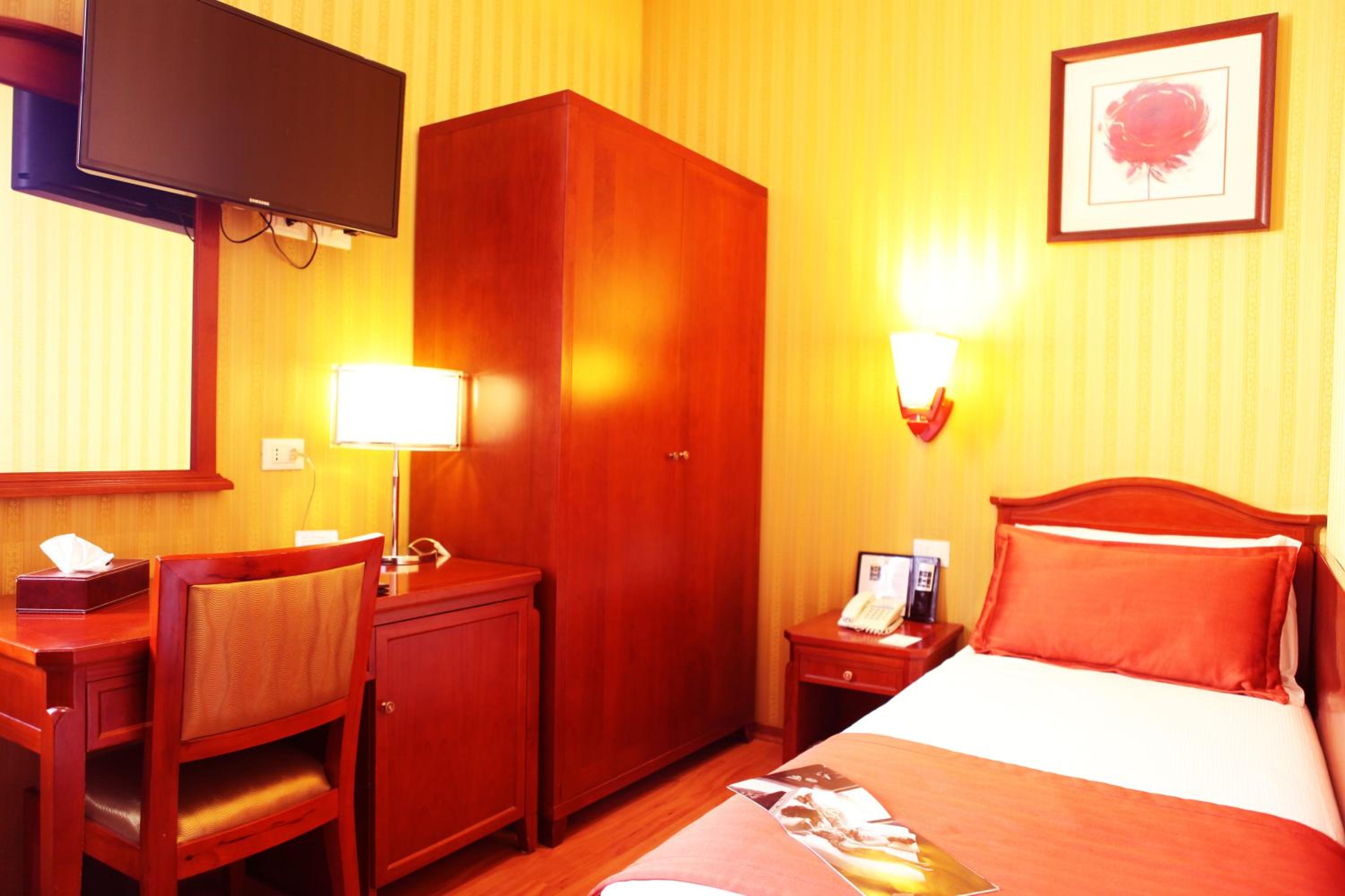 Single Room