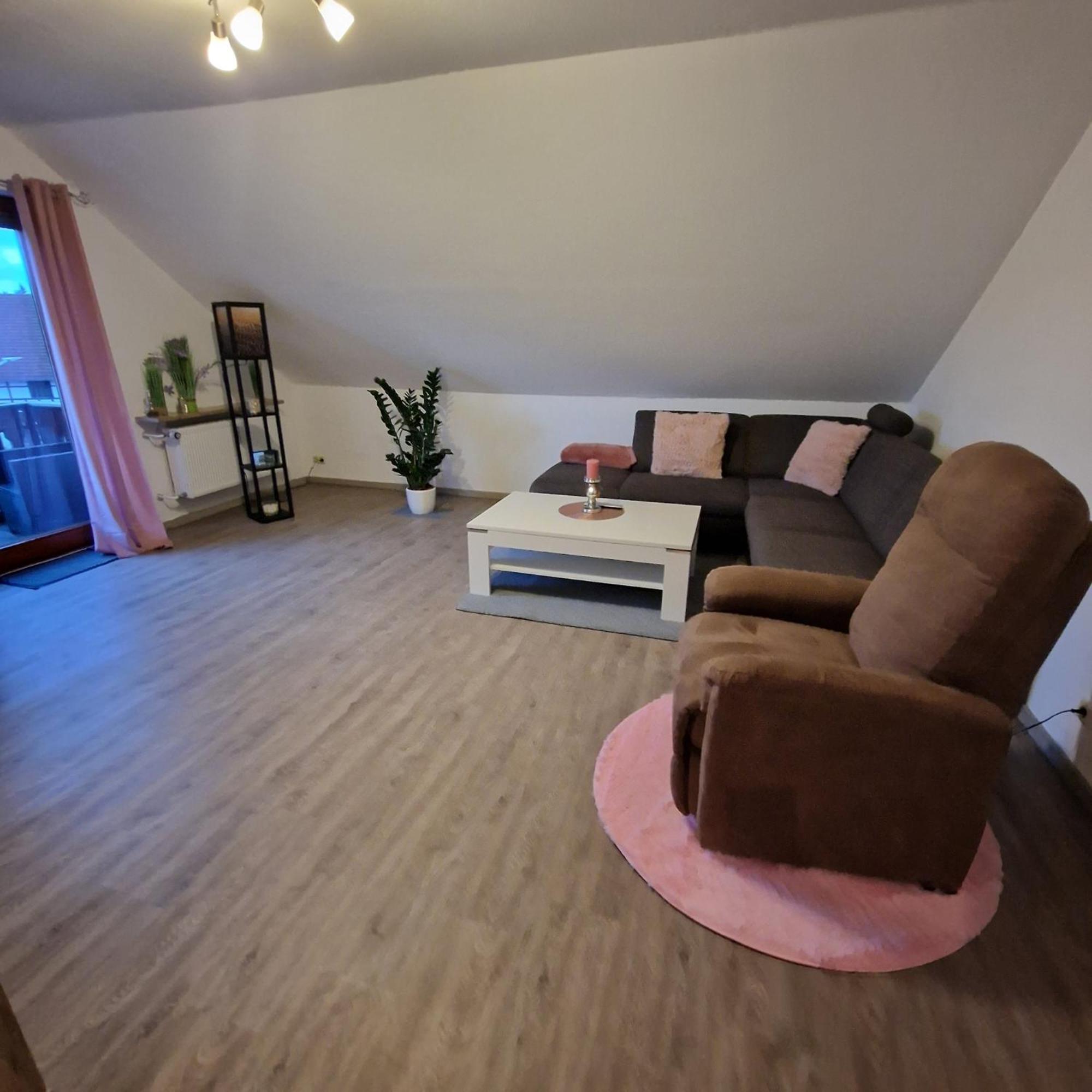 Three-Bedroom Premium Apartment with Balcony photo 3