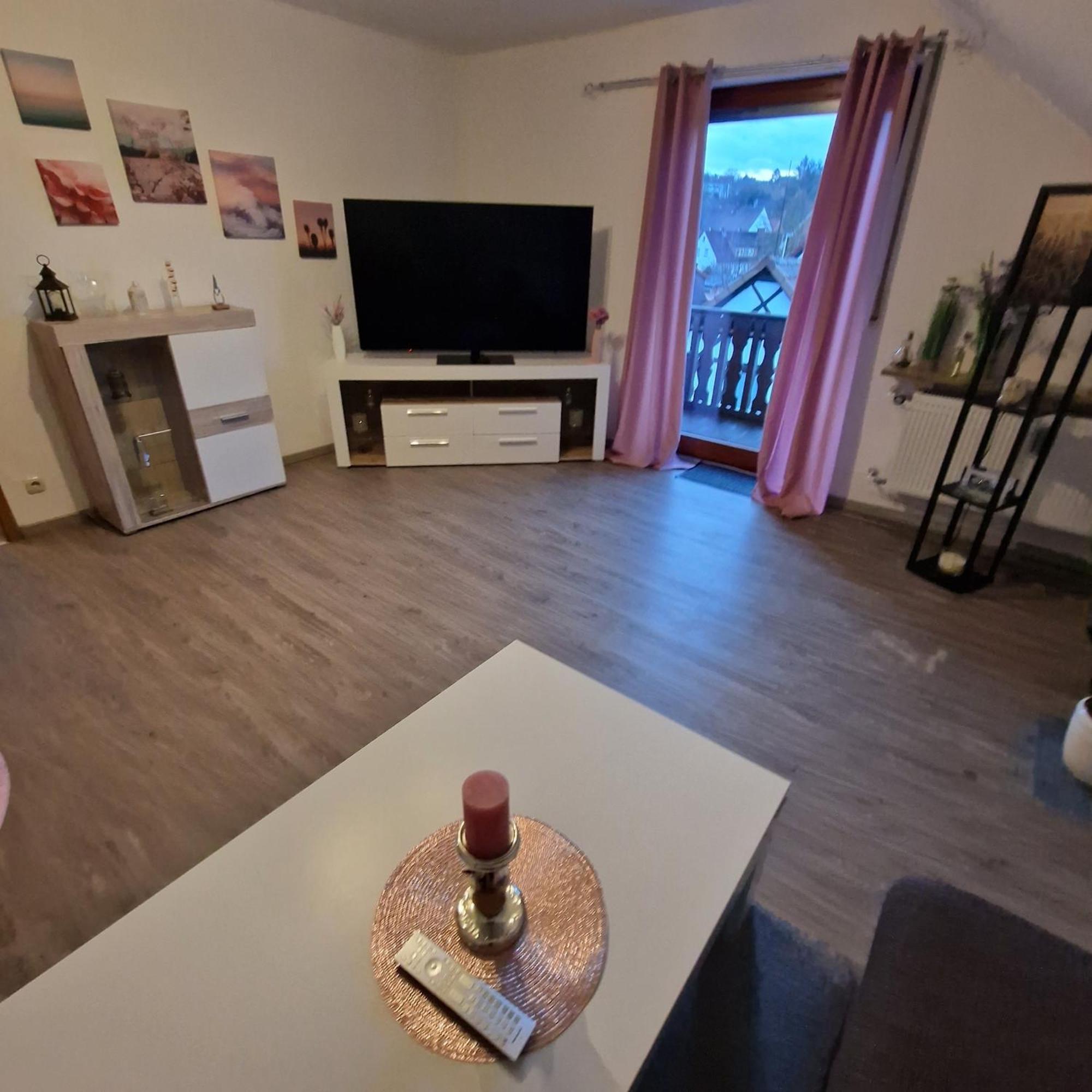 Three-Bedroom Premium Apartment with Balcony photo 1