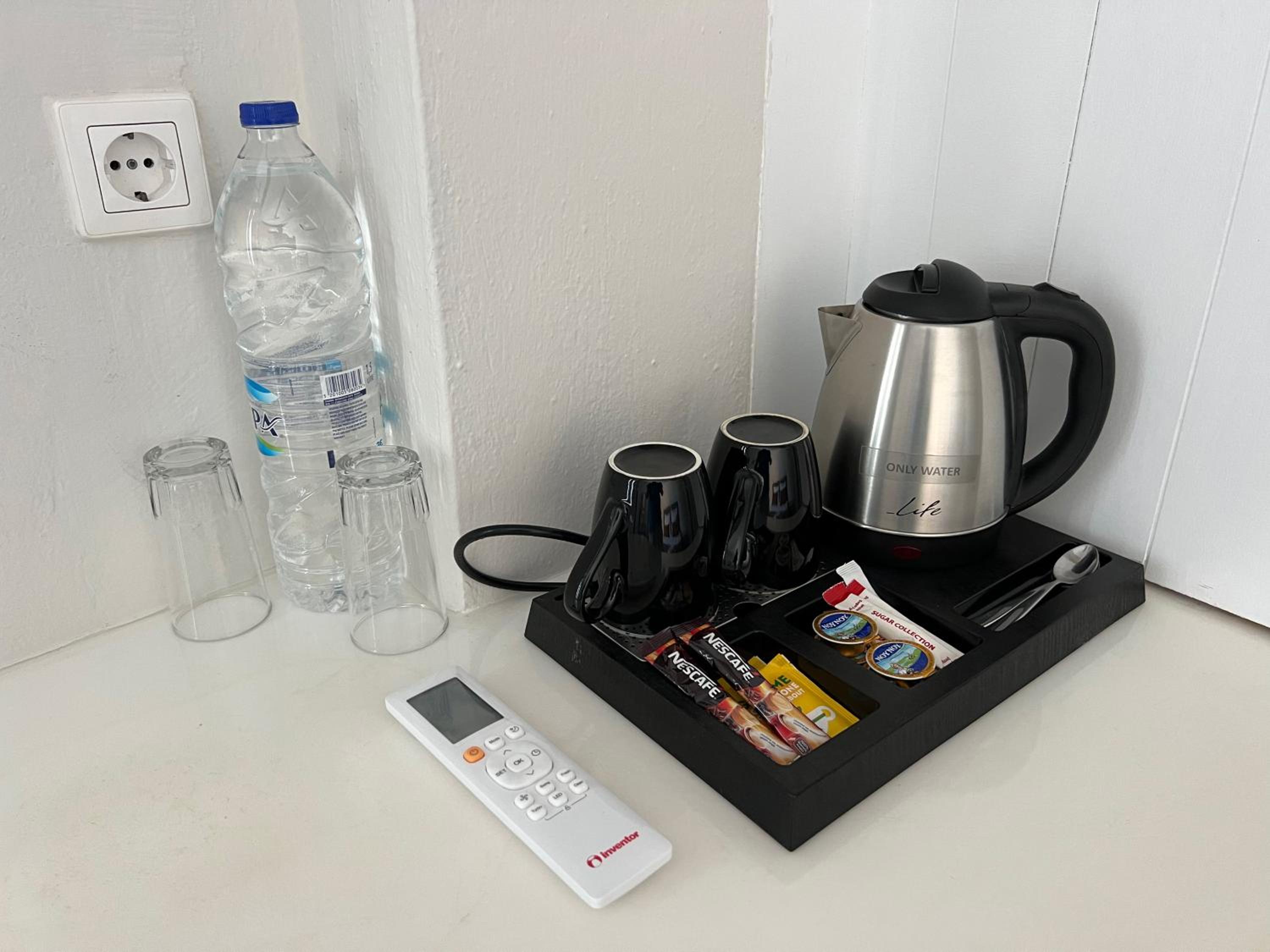 Double Room - Photo 7