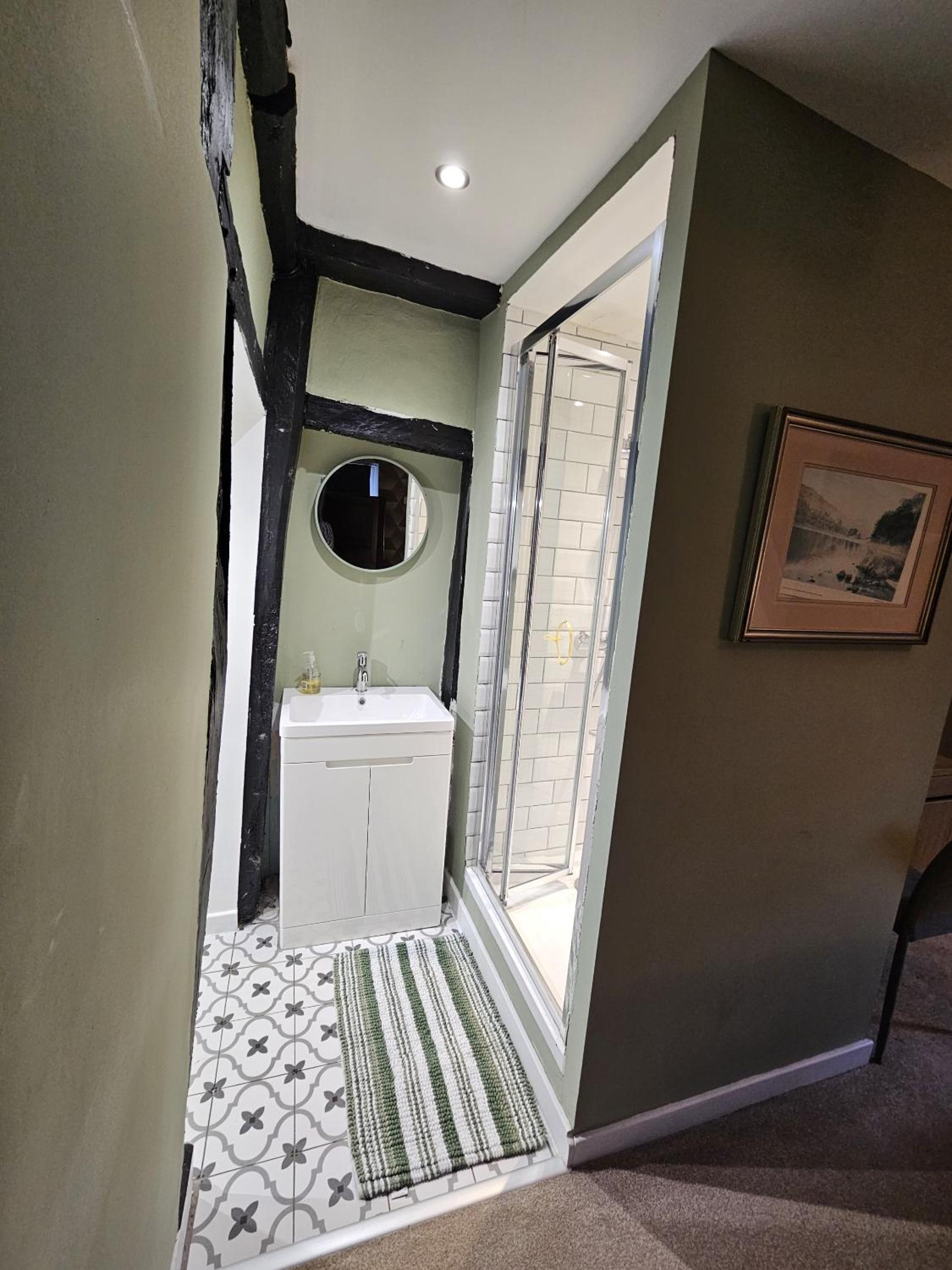 Double Room With Private Bathroom photo 2