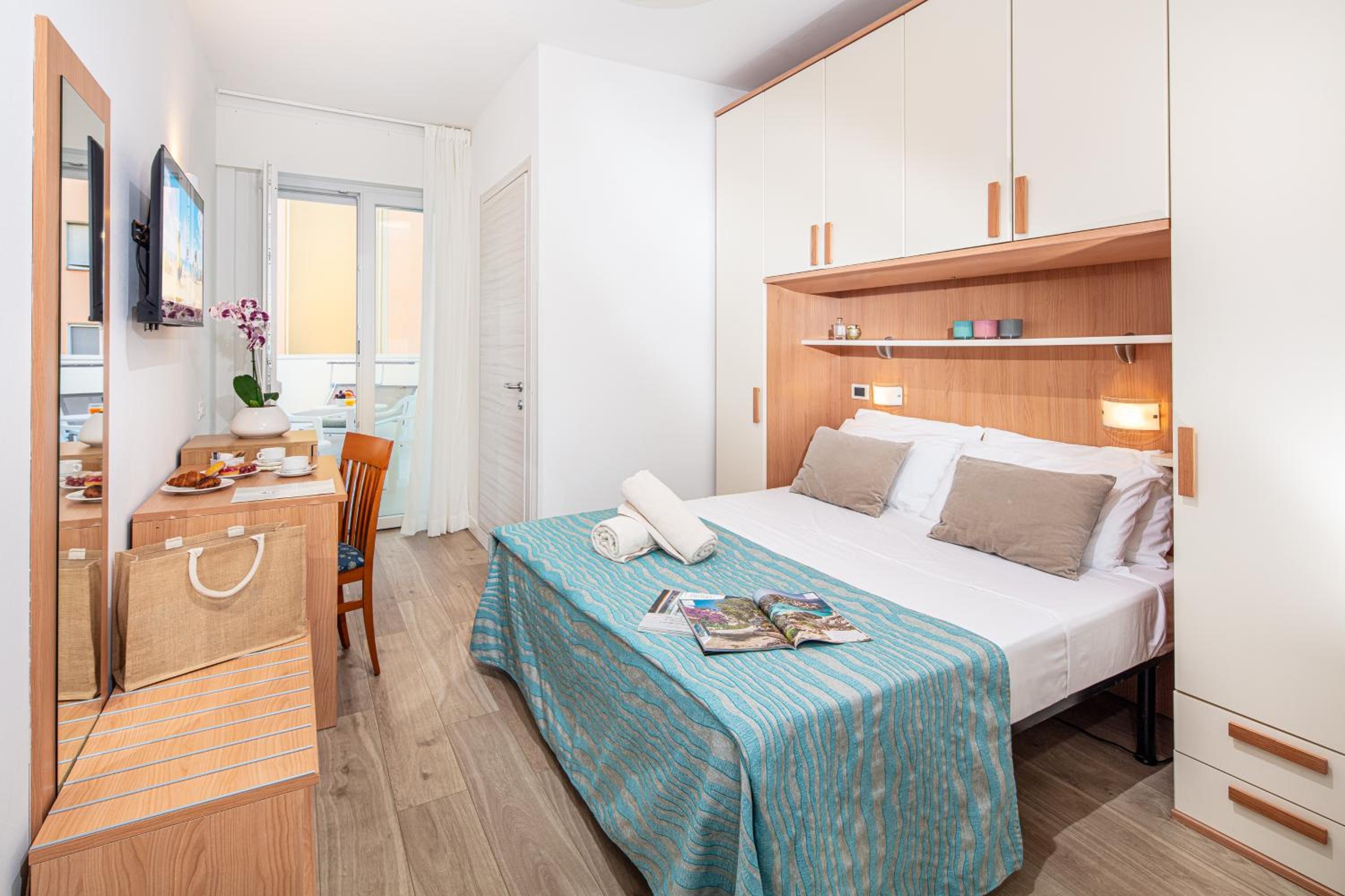 Double Room with Terrace