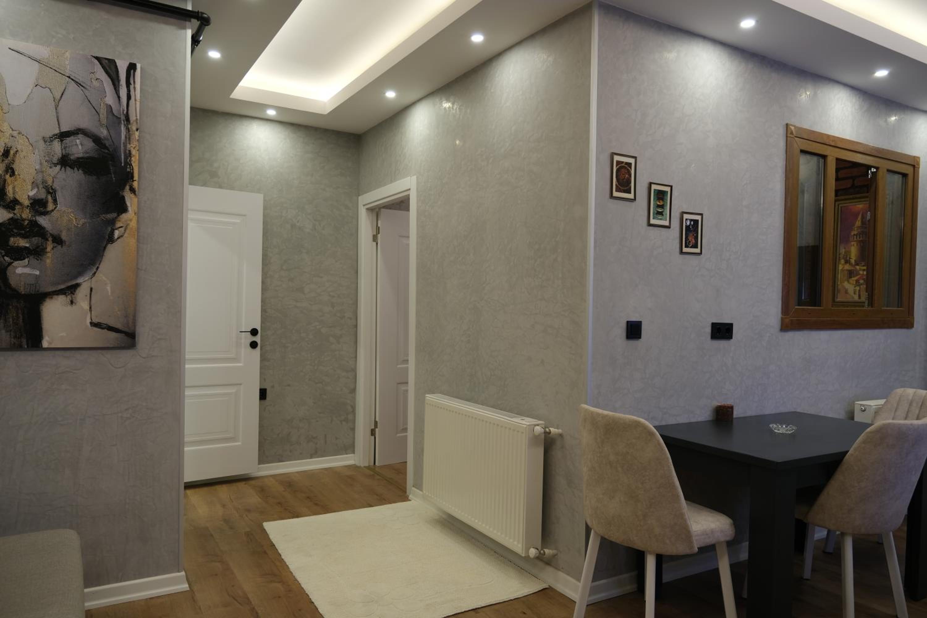 Deluxe Triple Room photo 2