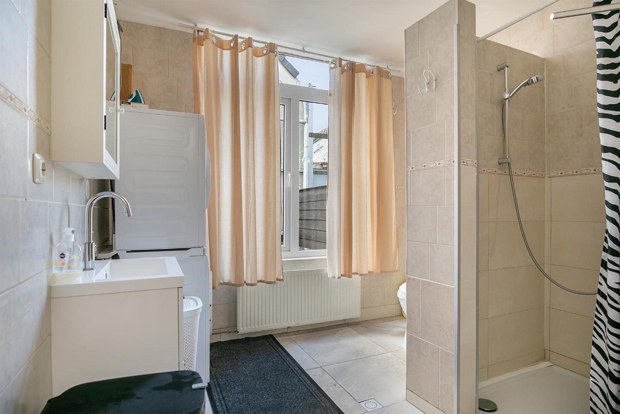 Budget Single Room photo 3