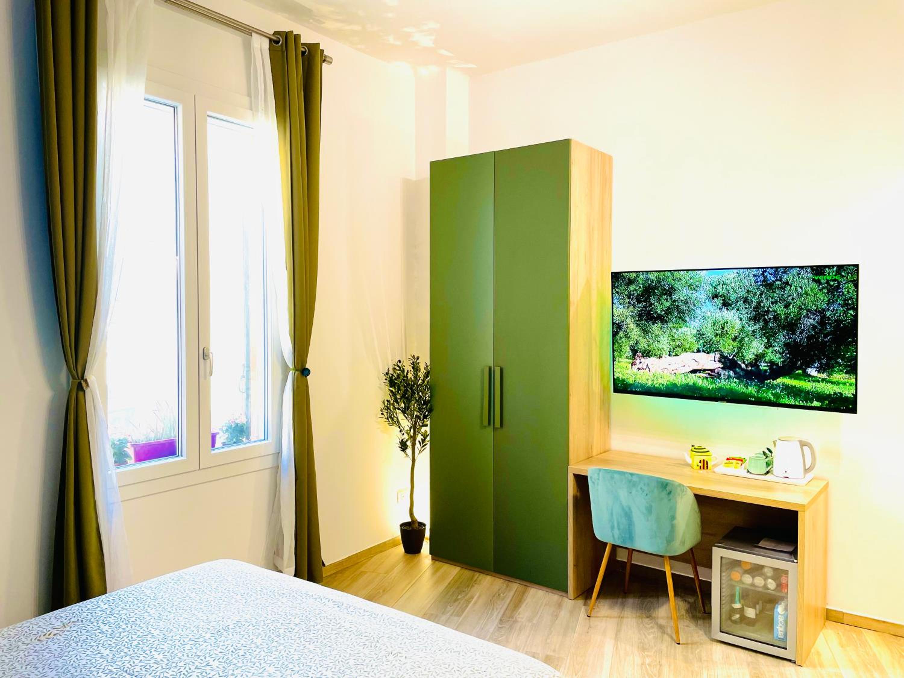 Double or Twin Room with Private Bathroom