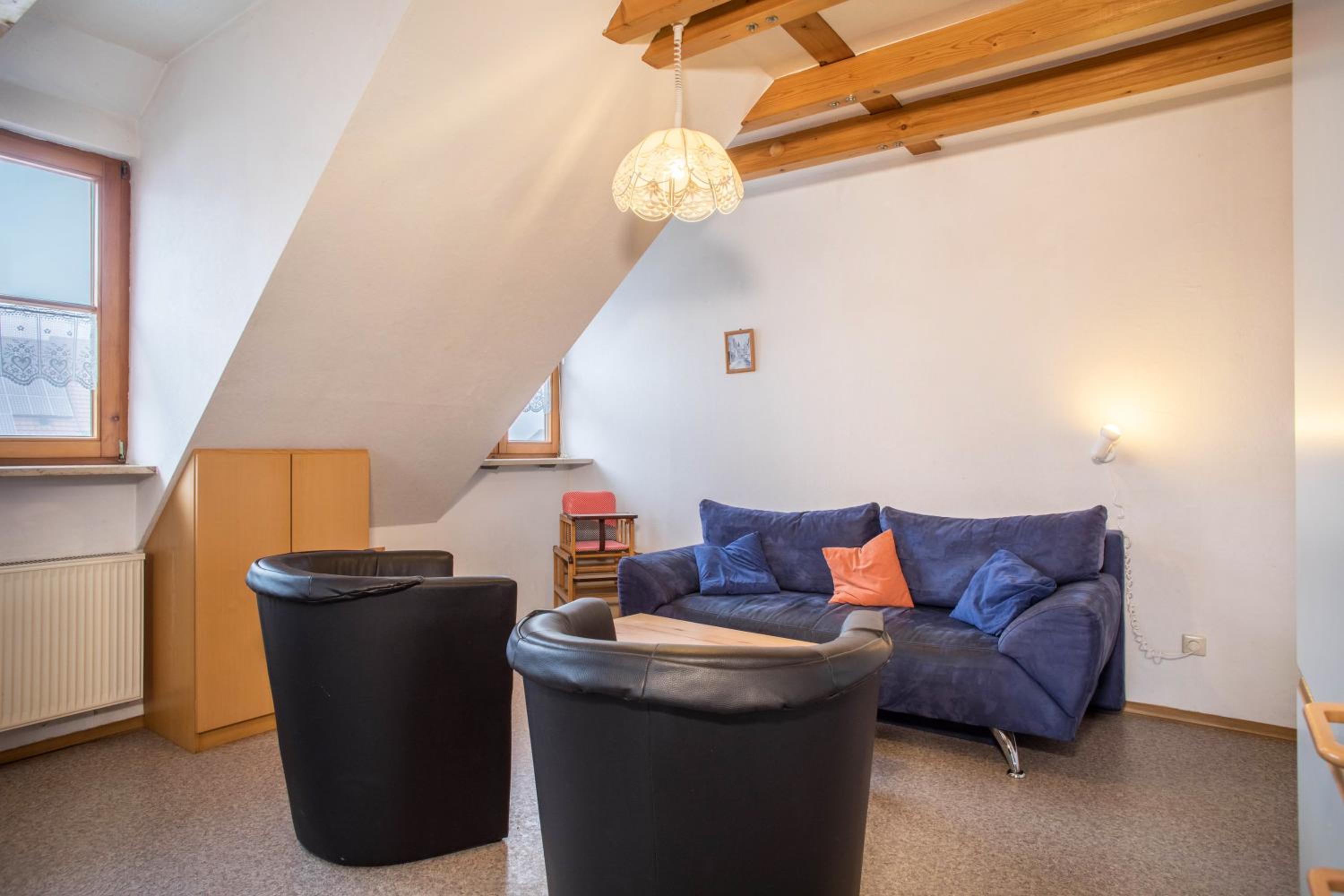 Two-Bedroom Deluxe Apartment with Garden View