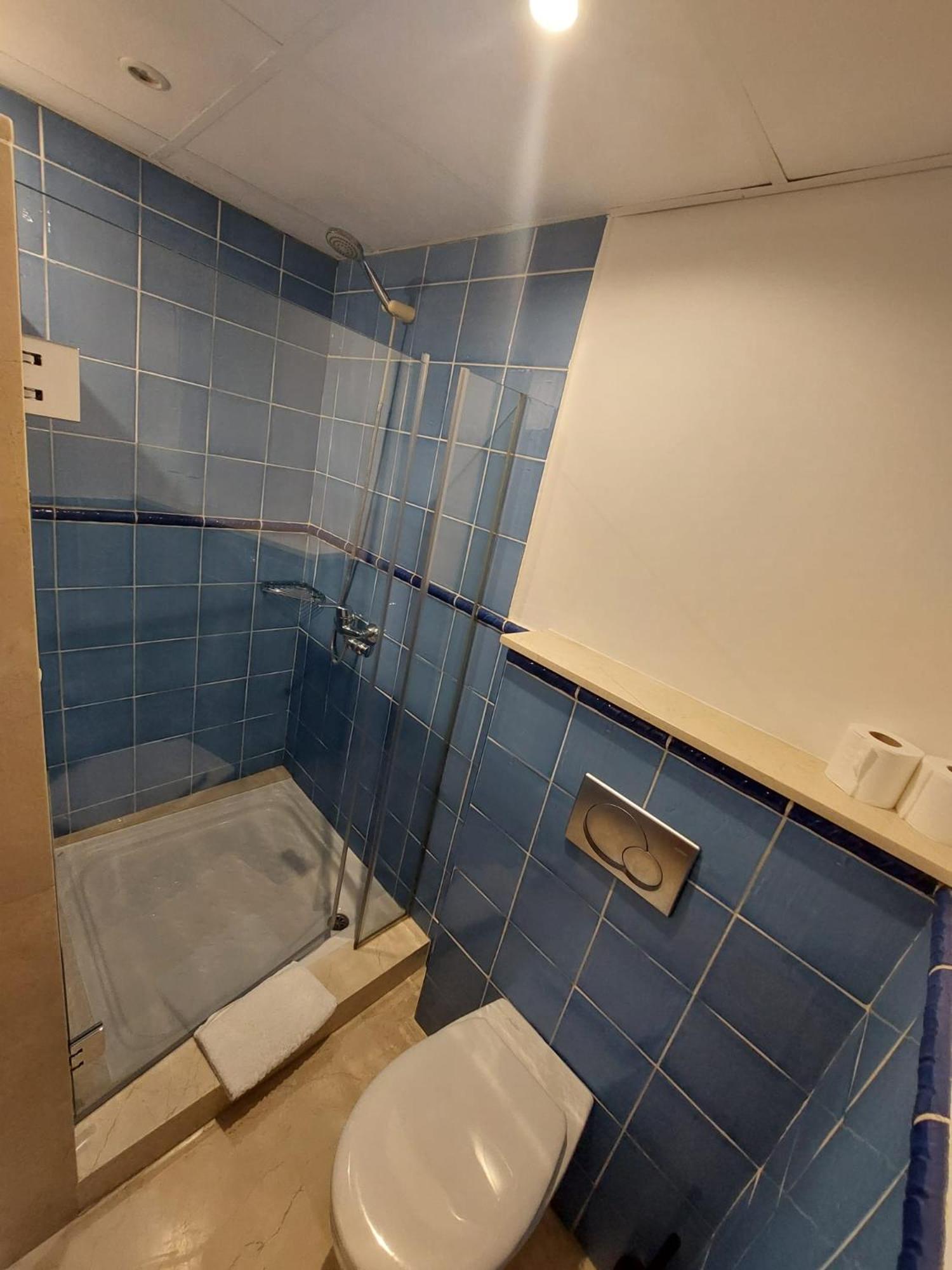 Double or Twin Room - Photo 86
