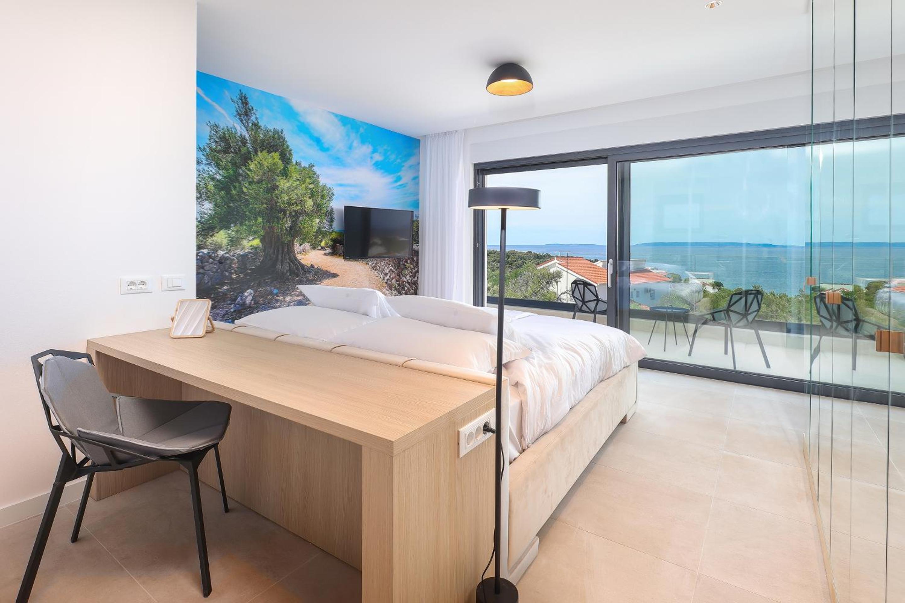 Three-Bedroom Villa photo 1