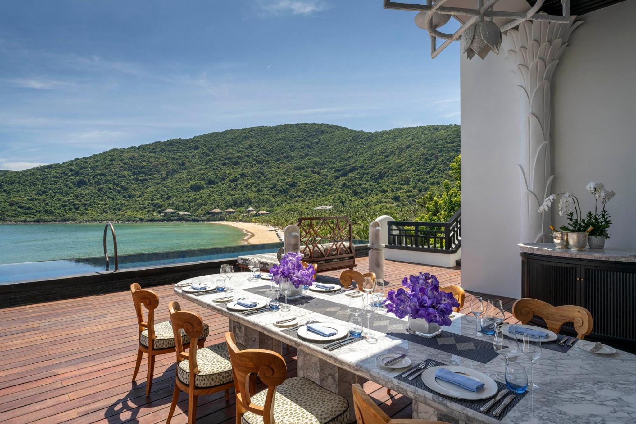 Four-Bedroom Pool Villa with Ocean View - Photo 2